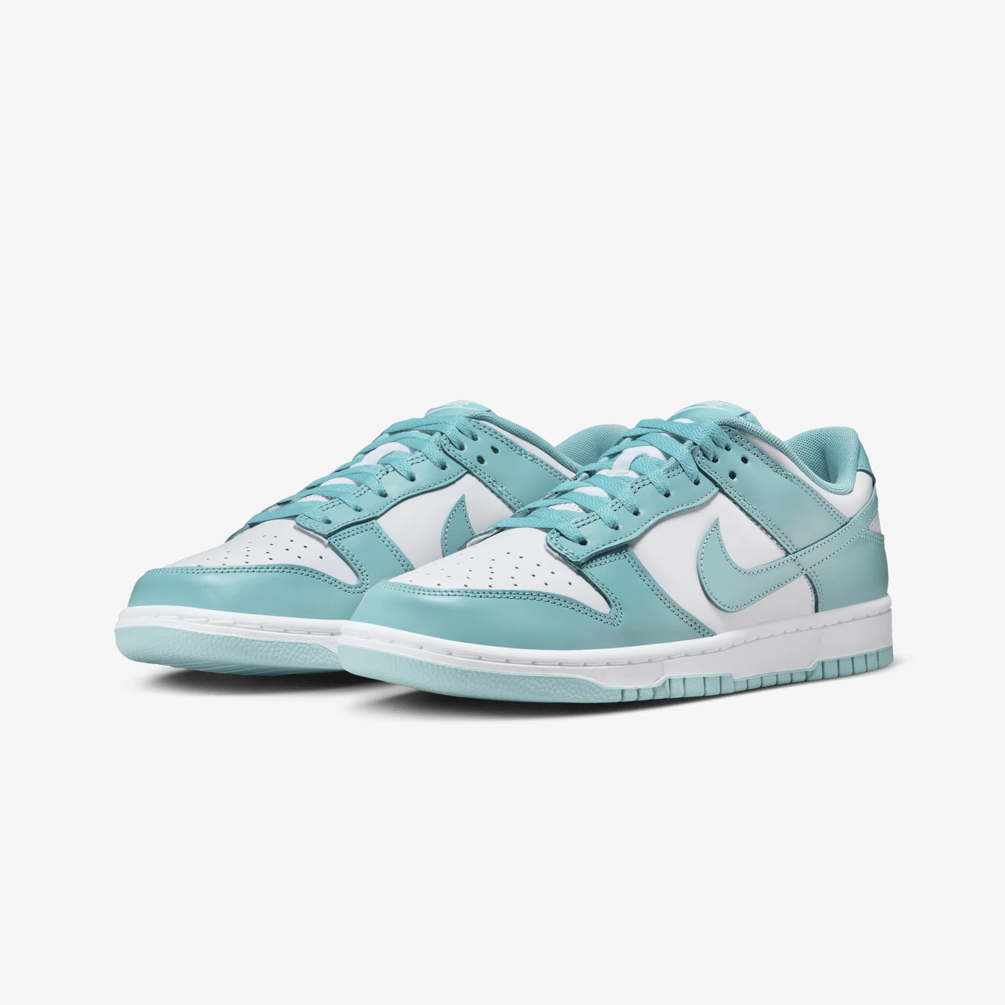 NIKE | DUNK LOW RETRO { WHITE/DENIM TURQ - Image 3