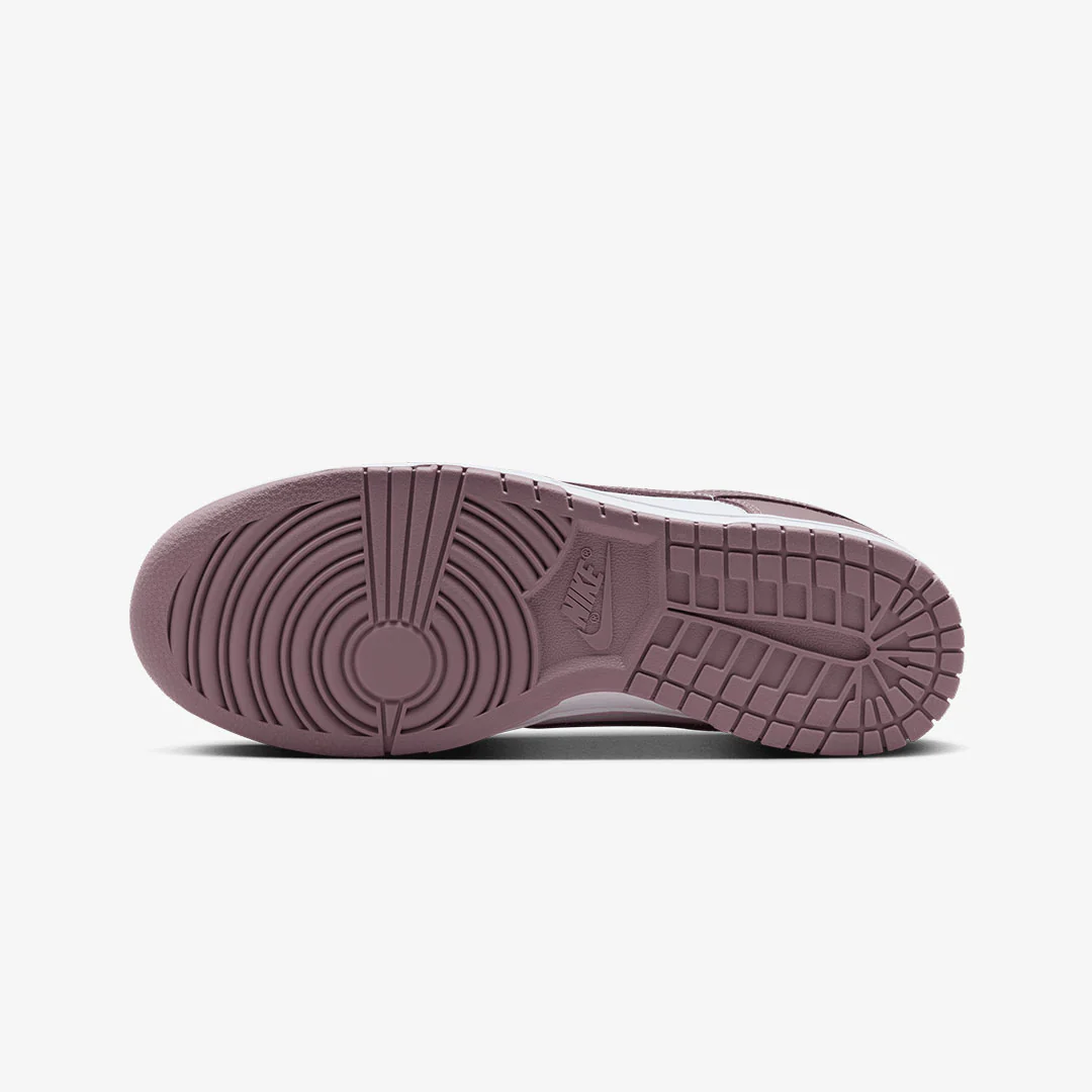 NIKE | DUNK LOW RETRO { WHITE/WHITE/TAUPE GREY - Image 7