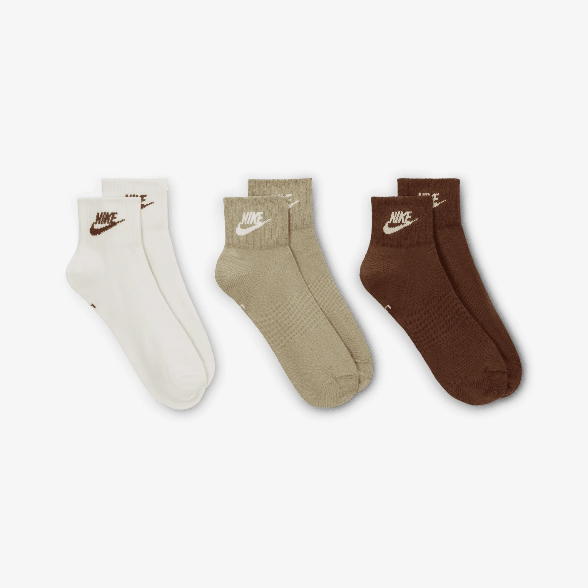 NIKE | EVERYDAY ESSENTIAL ANKLE SOCKS (3 PAIRS) { MULTI - Image 3