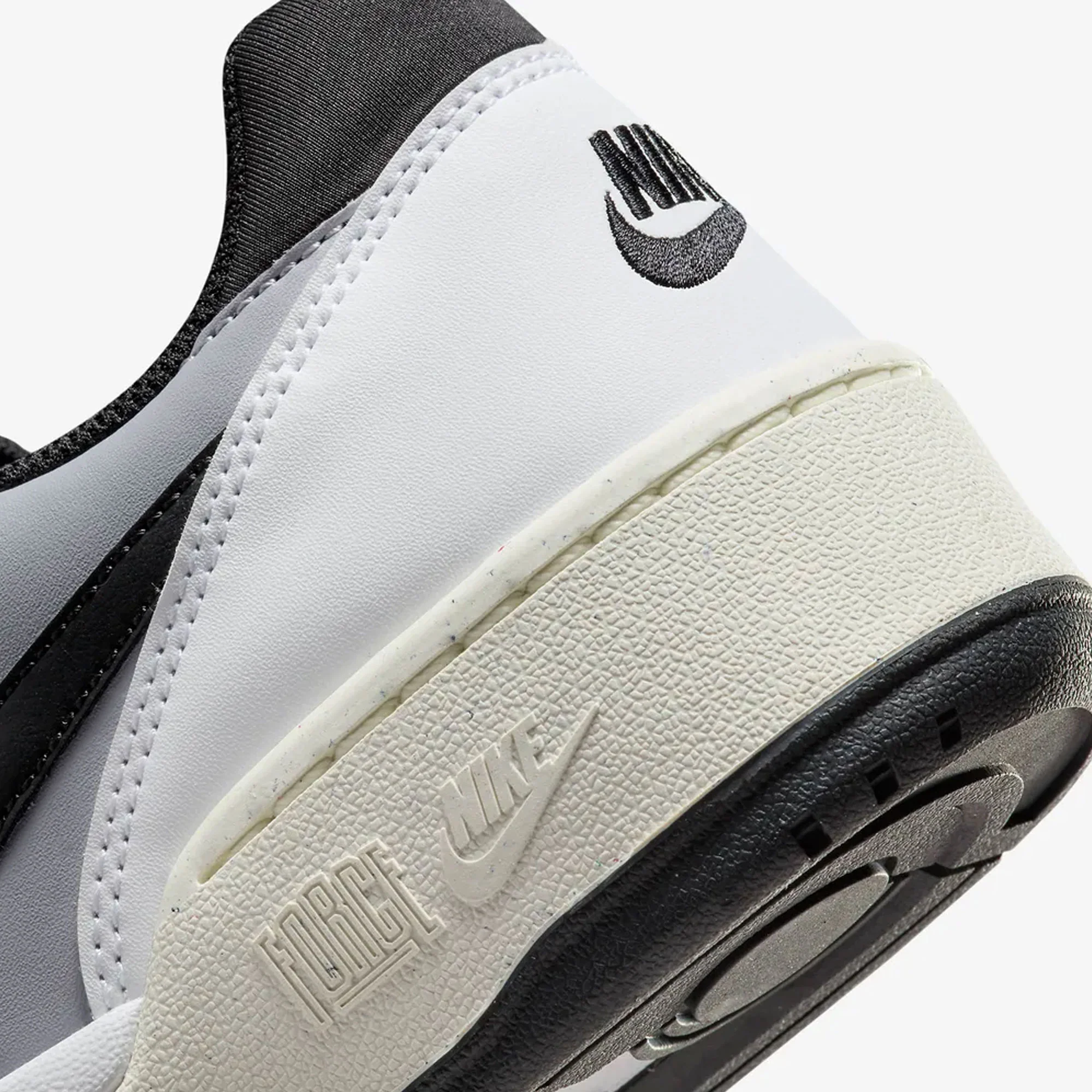 NIKE | FULL FORCE LOW { WHITE/BLACK-PEWTER-SAIL - Image 5