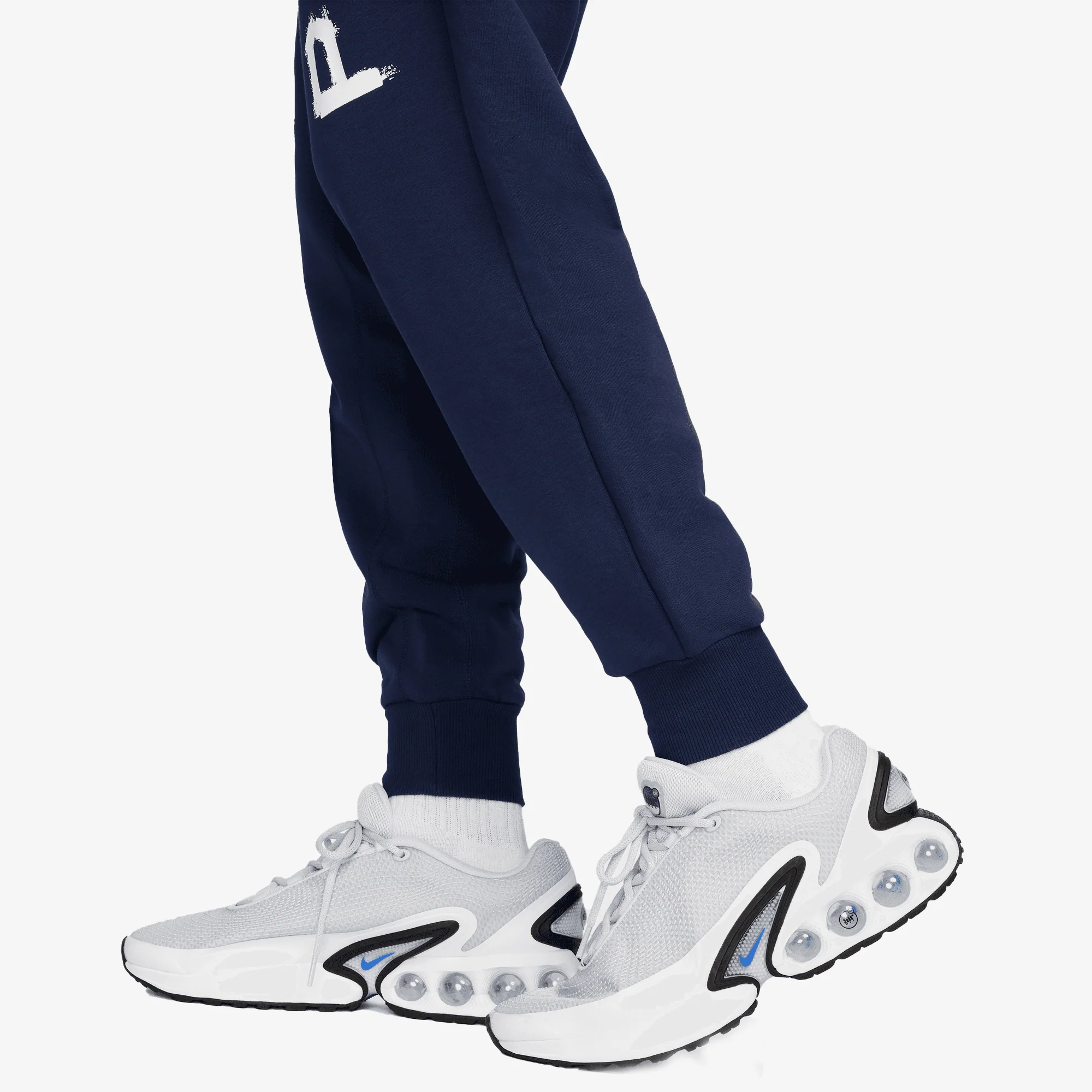 NIKE | PARIS SAINT-GERMAIN STANDARD ISSUE DRI-FIT SOCCER TAPERED PANT { MIDNIGHT NAVY/UNIVERSITY RED - Image 3