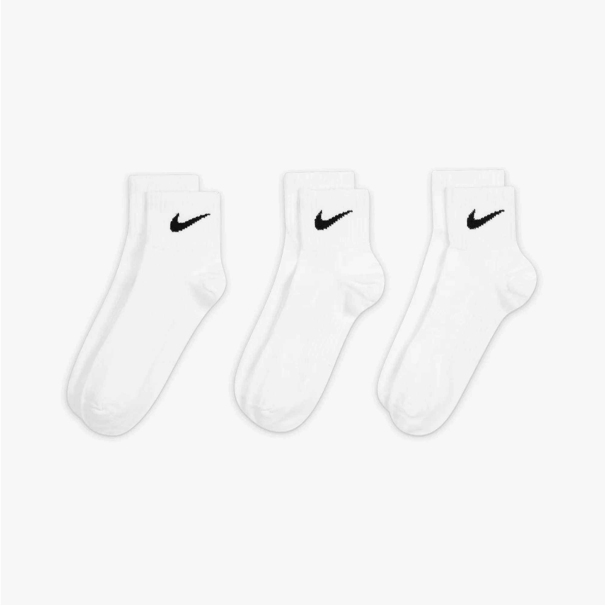 NIKE | PERFORMANCE LIGHTWEIGHT TRAINING ANKLE SOCKS (3 PAIRS) { WHITE/BLACK - Image 3