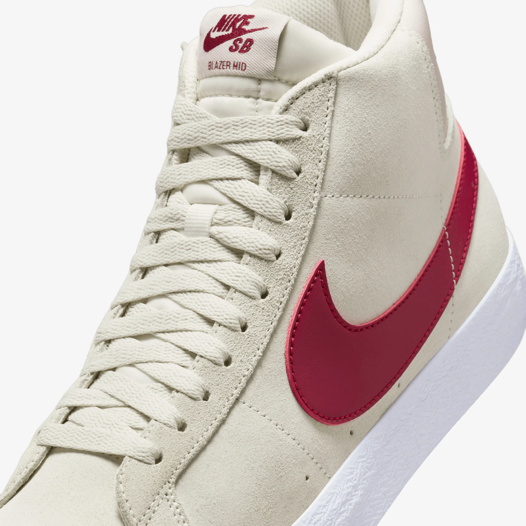 Nike | SB ZOOM BLAZER MID { PALE IVORY/NOBLE RED-SILT RED-WHITE - Image 5