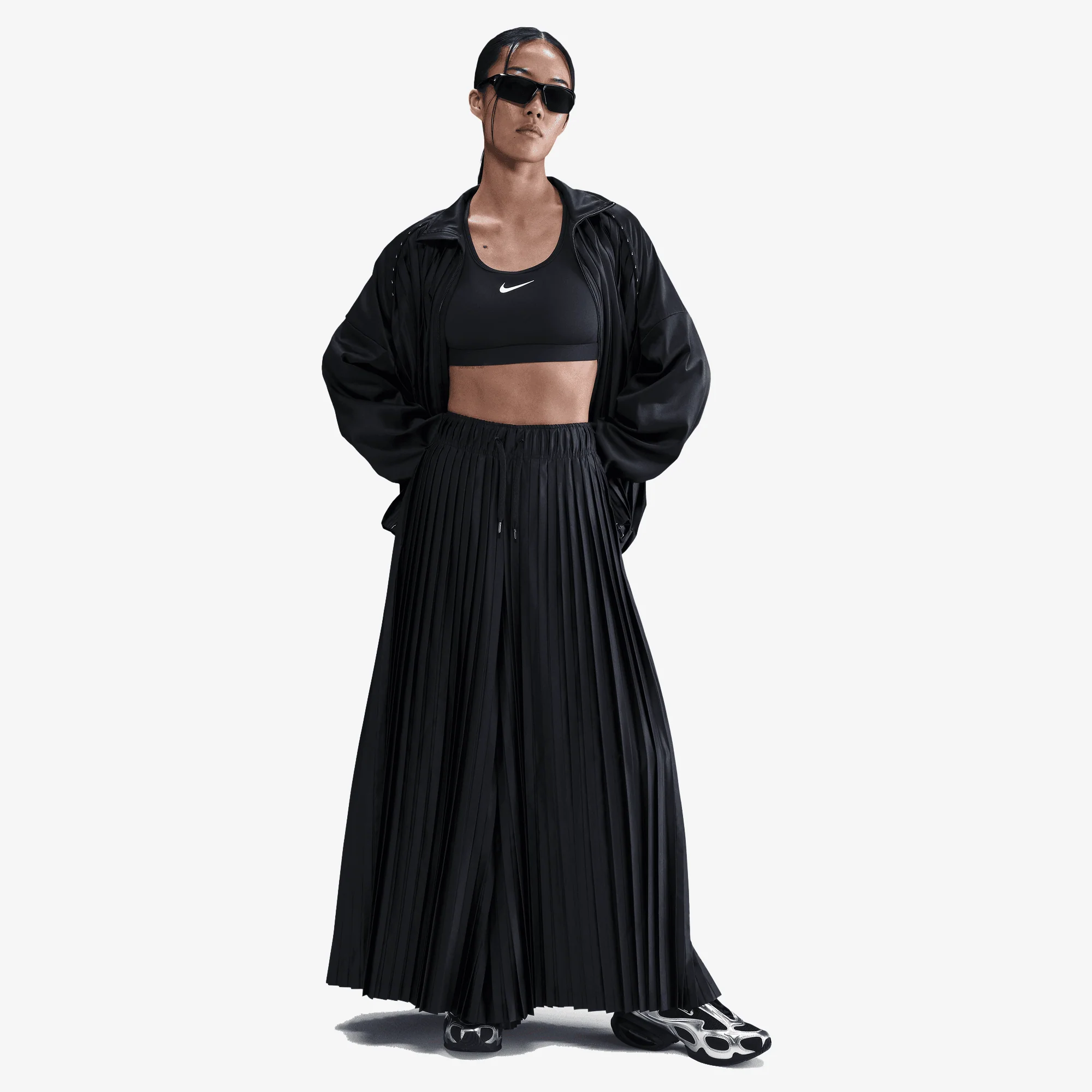 NIKE | SPORTSWEAR COLLECTION { BLACK/SAIL/OFF NOIR - Image 4