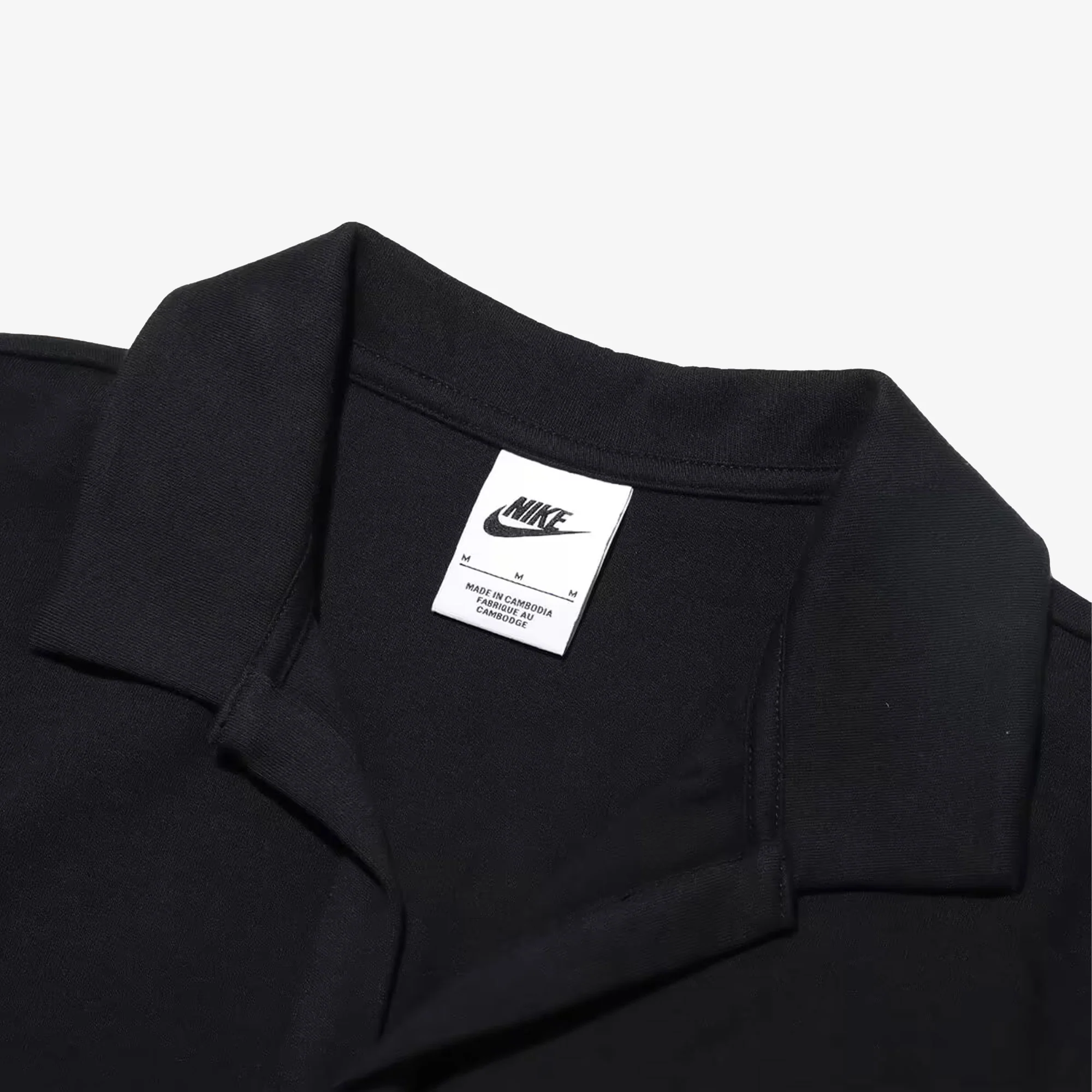 NIKE | SPORTSWEAR ESSENTIAL { BLACK/WHITE - Image 5