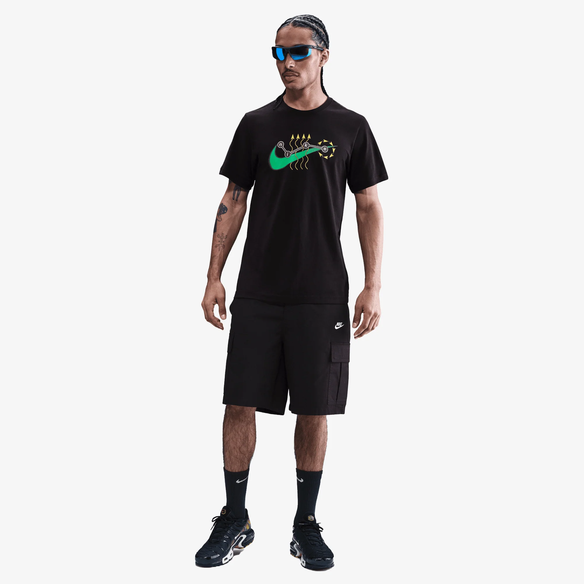 NIKE | SPORTSWEAR T-SHIRT { BLACK - Image 4