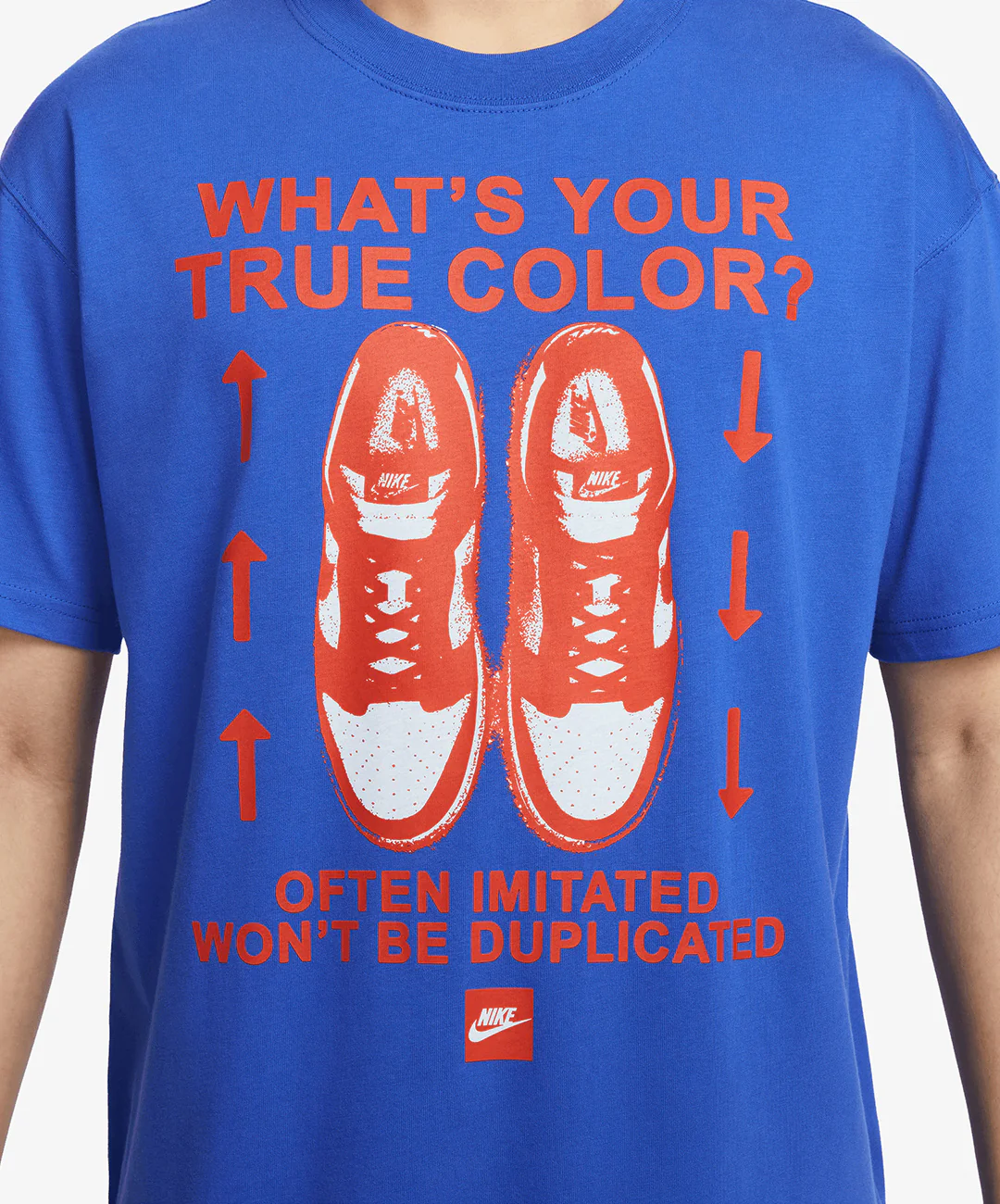 NIKE | SPORTSWEAR T-SHIRT { GAME ROYAL - Image 4