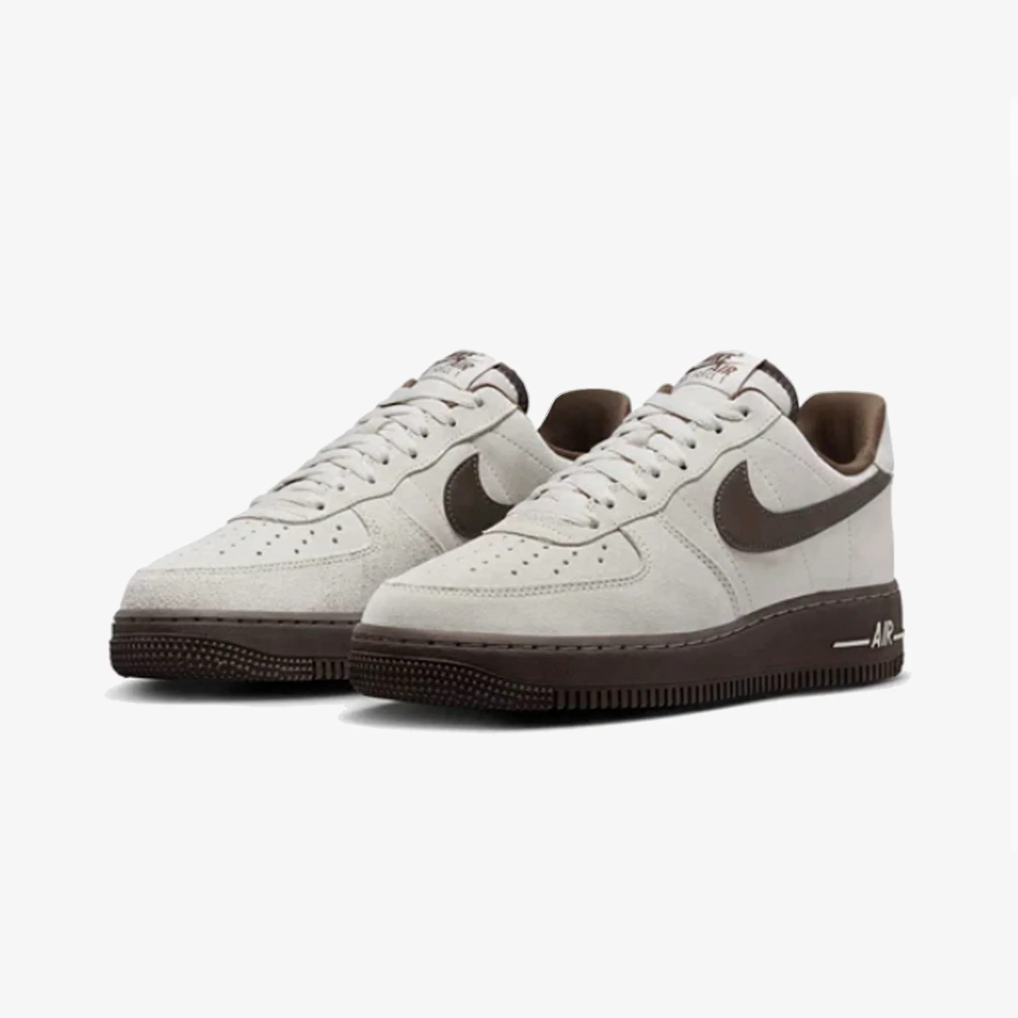NIKE | AIR FORCE 1 '07 { LT OREWOOD BRN/BAROQUE BROWN - Image 3