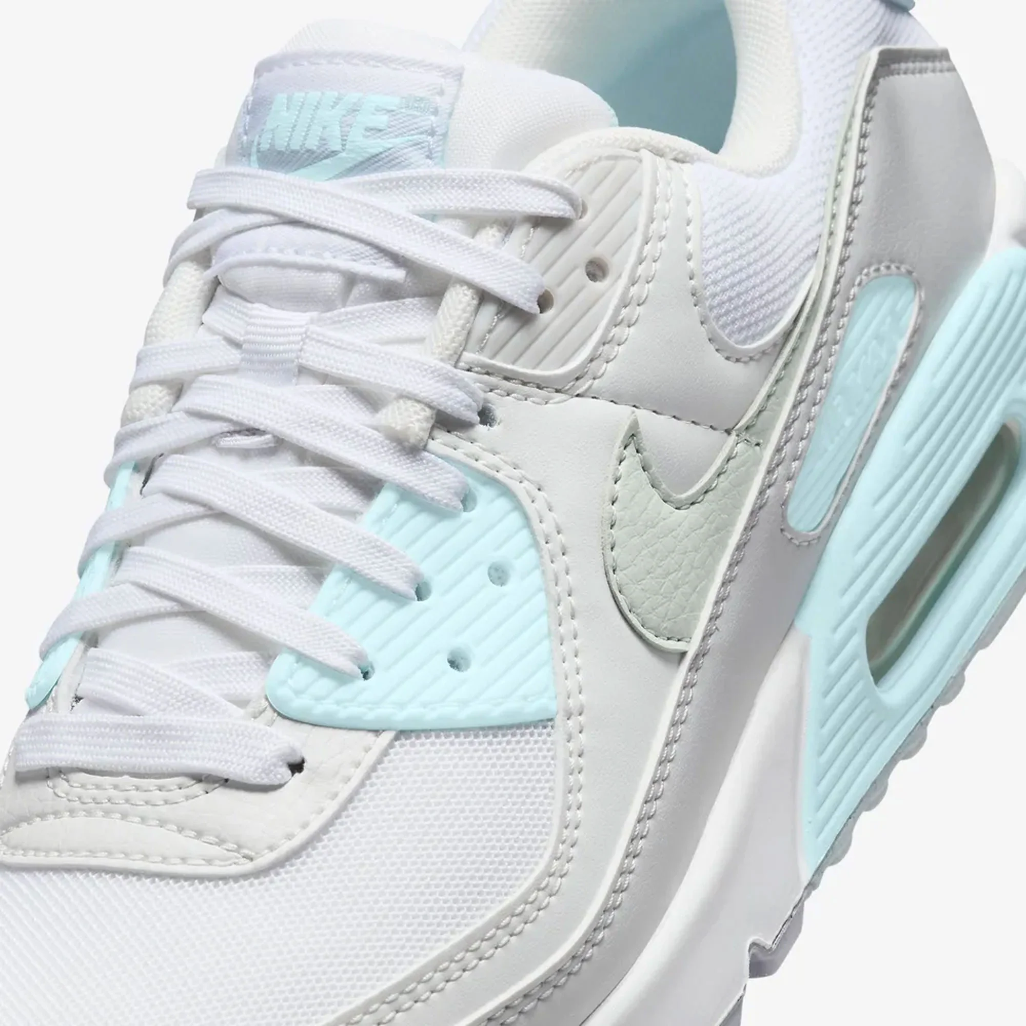 NIKE | AIR MAX 90 { WHITE/LIGHT SILVER-GLACIER BLUE - Image 4