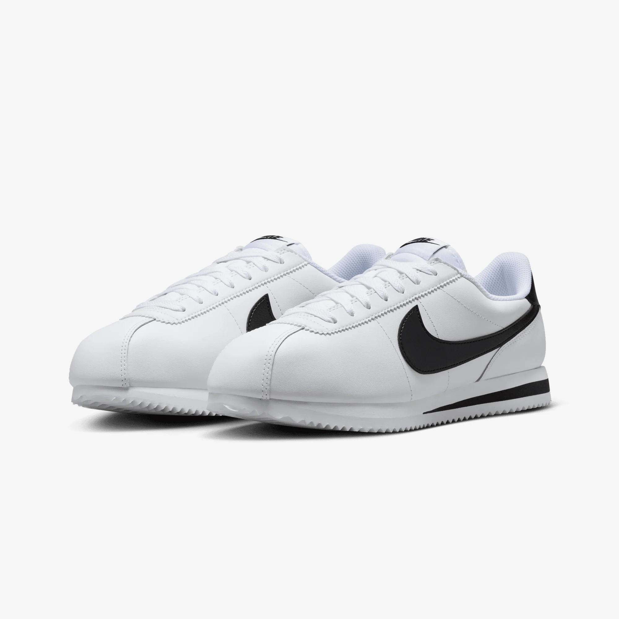 NIKE | CORTEZ LEATHER { WHITE/BLACK - Image 3