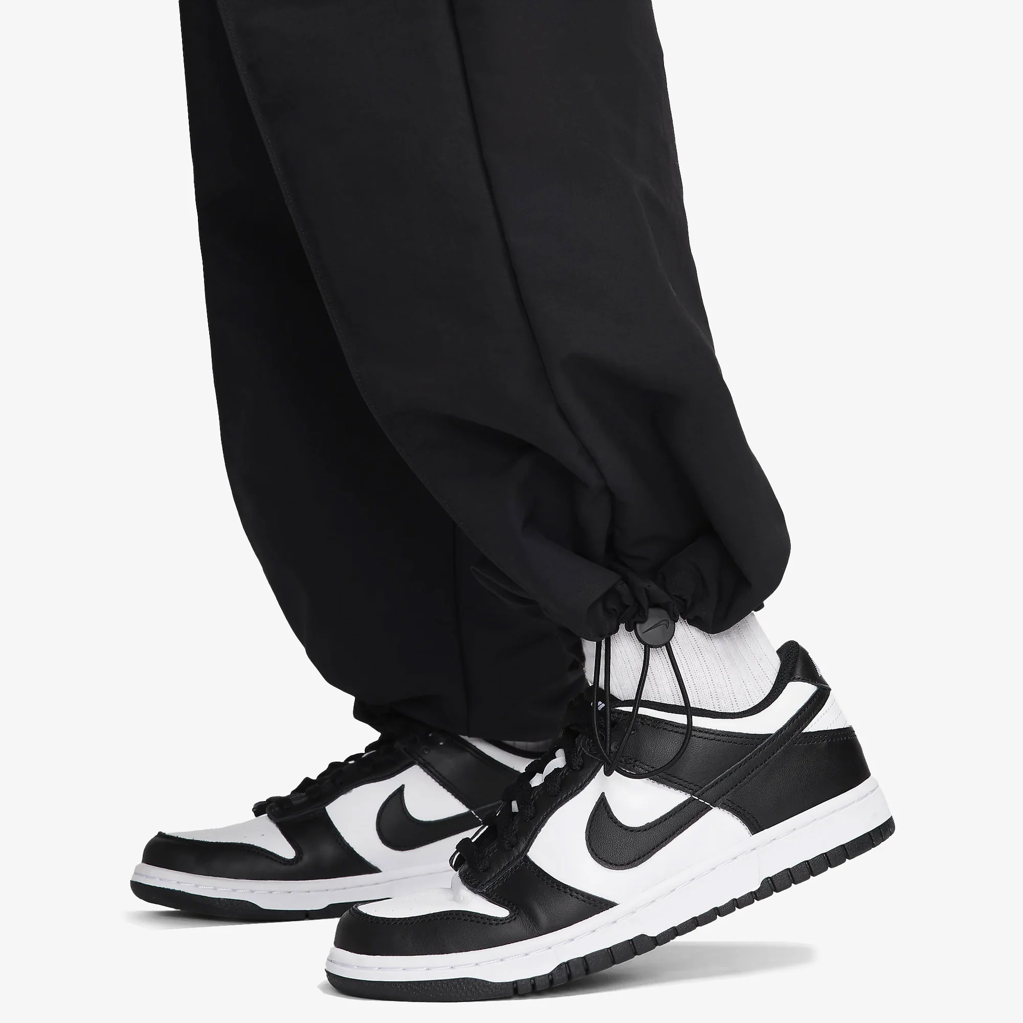 NIKE | SPORTSWEAR EVERYTHING WOVENS { BLACK OR GREY - Image 5