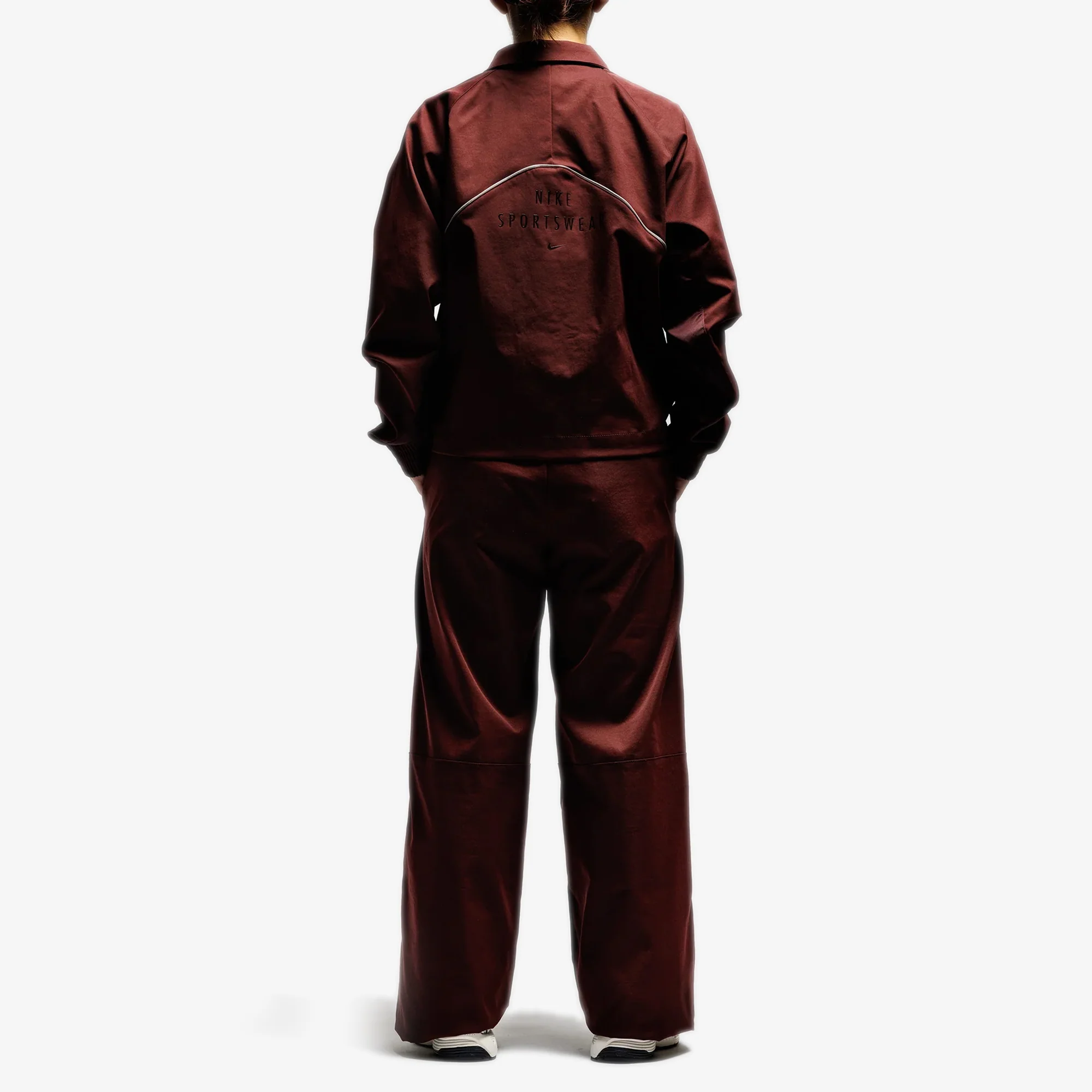 NIKE | WOVEN PANTS { BURGUNDY CRUSH/BURGUNDY CRUSH - Image 6