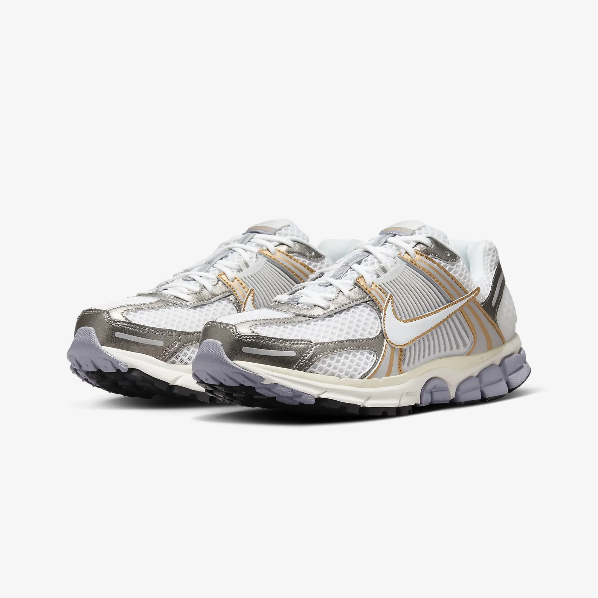 NIKE | ZOOM VOMERO 5 { PLATINUM TINT/WHITE-MTLC PEWTER - Image 2