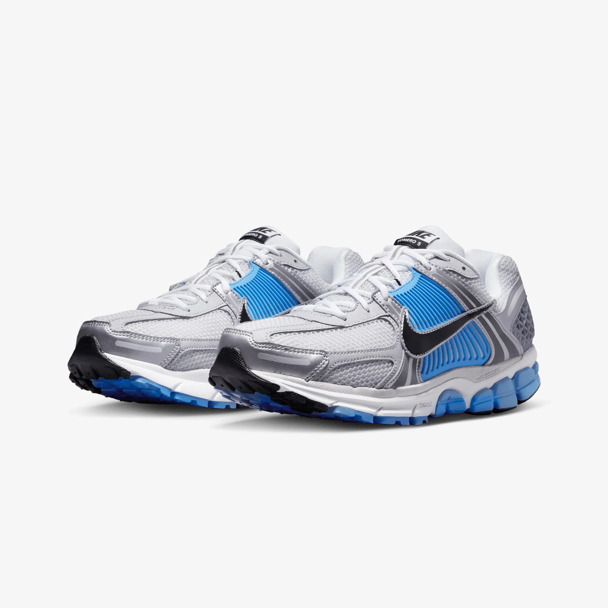 NIKE | ZOOM VOMERO 5 { WHITE/BLACK-PURE PLATINUM - Image 4