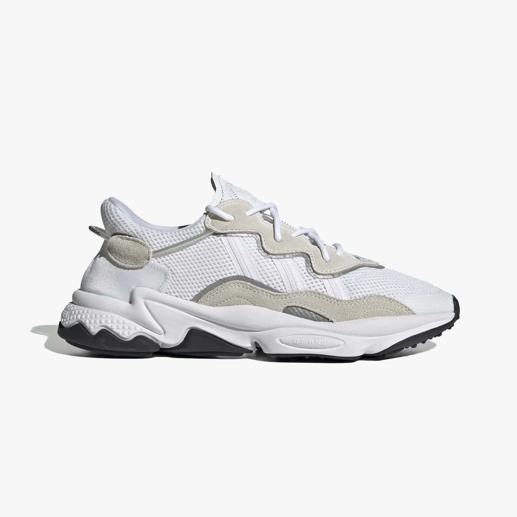 Adidas Originals | OZWEEGO { CLOUD WHITE/ CORE BLACK