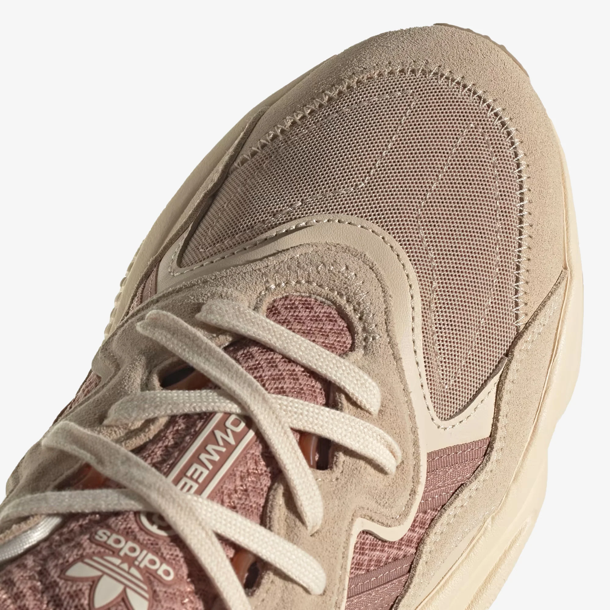 Adidas Originals | OZWEEGO { MAGIC BEIGE/CLAY STRATA/SAND STRATA - Image 4