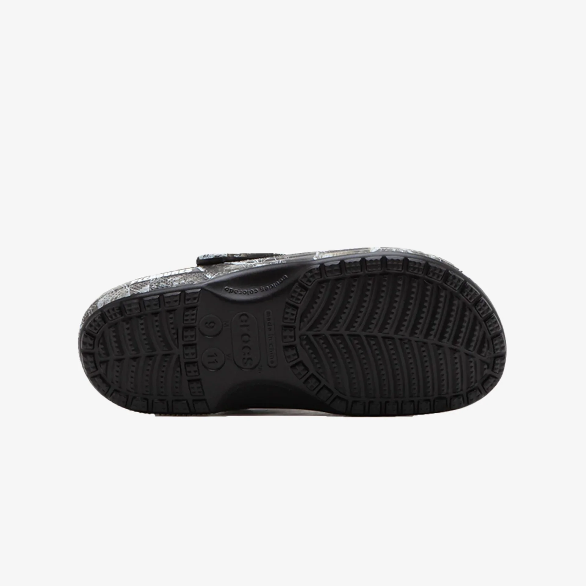 Crocs | PLEASURES CLASSIC CLOG "CAMO" - Image 4