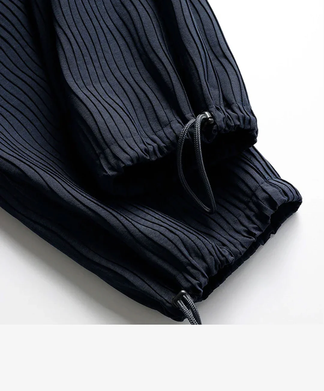FDMTL | PLEATED CARGO PANTS { NAVY - Image 7