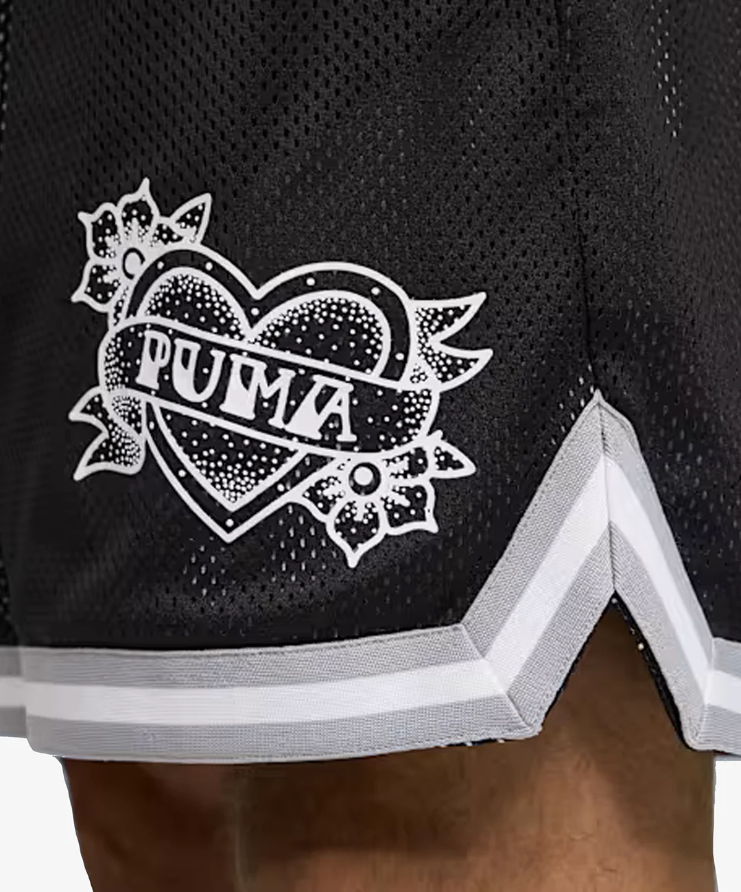 PUMA | SWISH N' INK ABOVE-KNEE 7" BASKETBALL SHORTS { BLACK-AOP - Image 6