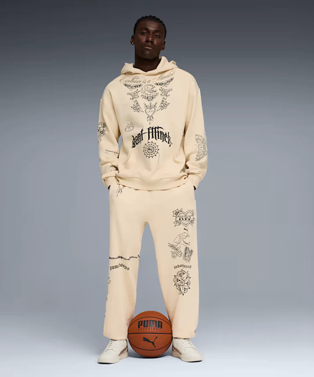 PUMA | SWISH N' INK PRINTED RELAXED BASKETBALL HOODIE { CANVAS - Image 7