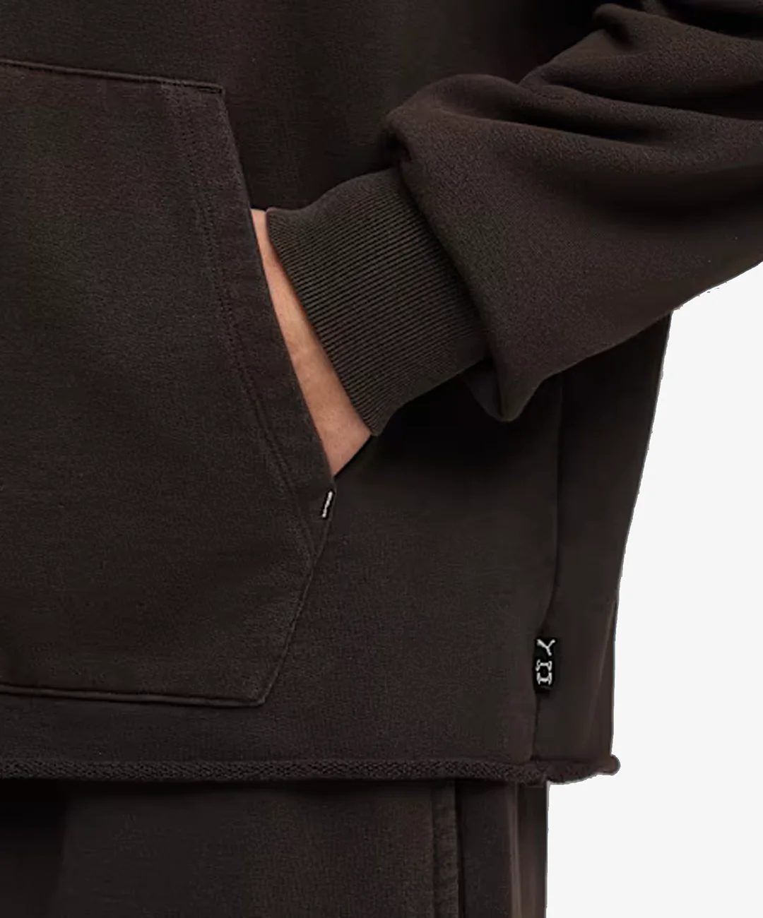PUMA | SWISH N' INK RELAXED FIT GRAPHIC BASKETBALL HOODIE II { BLACK - Image 6