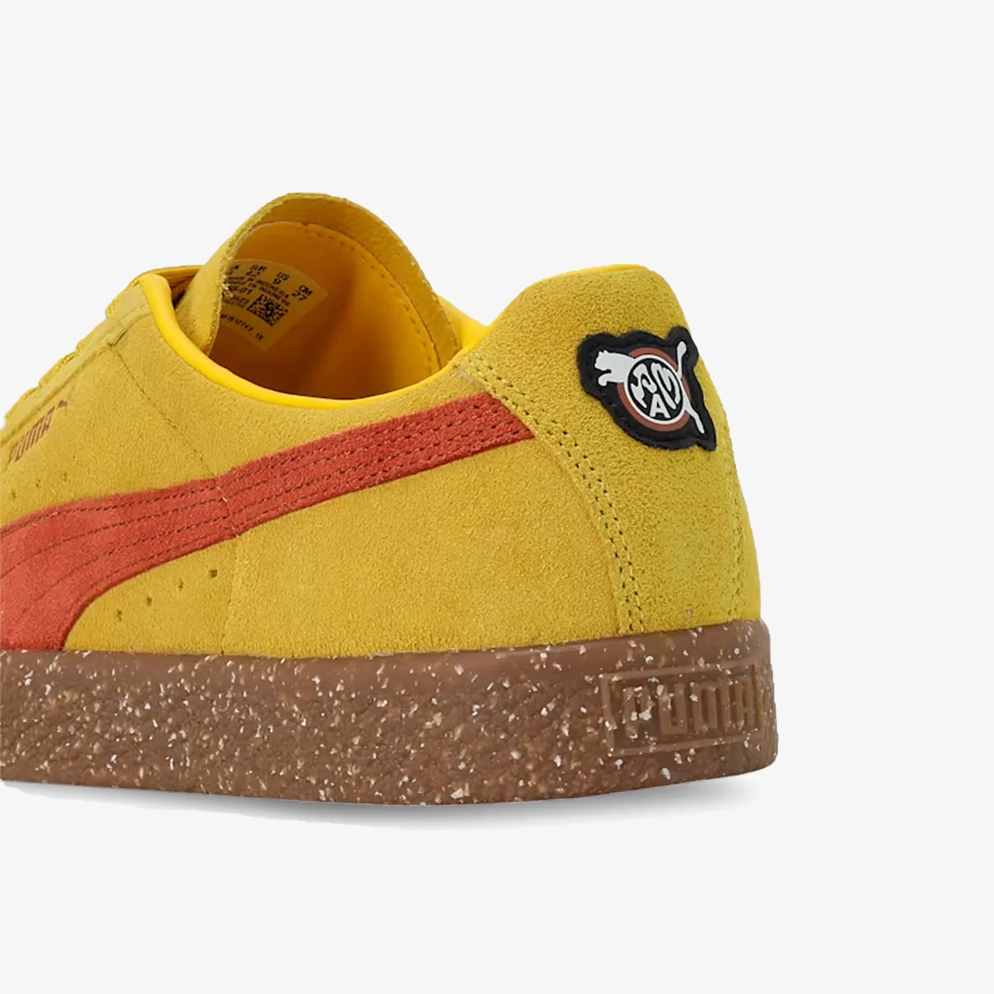 Puma | PUMA x PERKS AND MINI SUEDE VTG { FRESH PEAR - Image 3