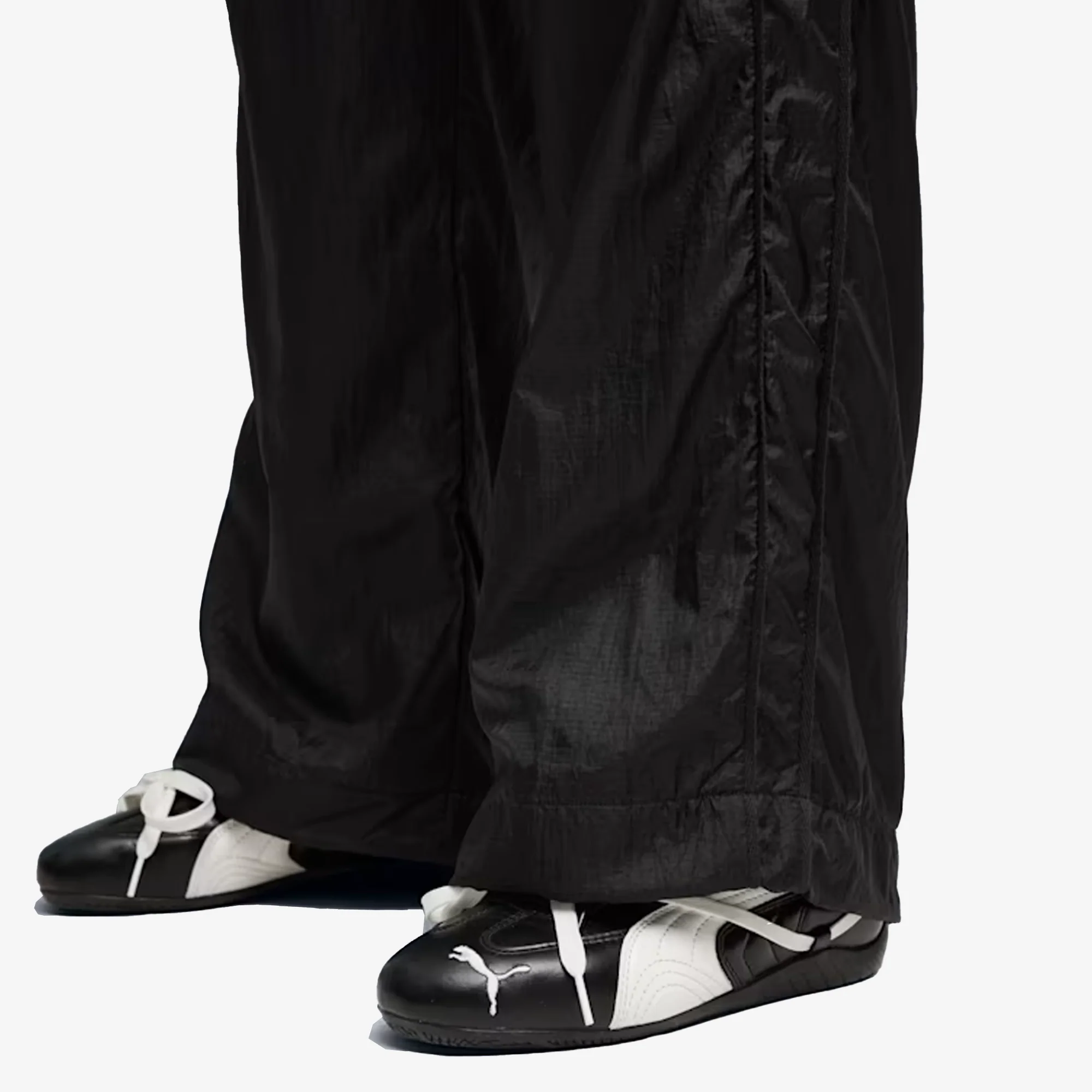 Puma | x ROSÉ T7 TRACK PANTS { BLACK - Image 6