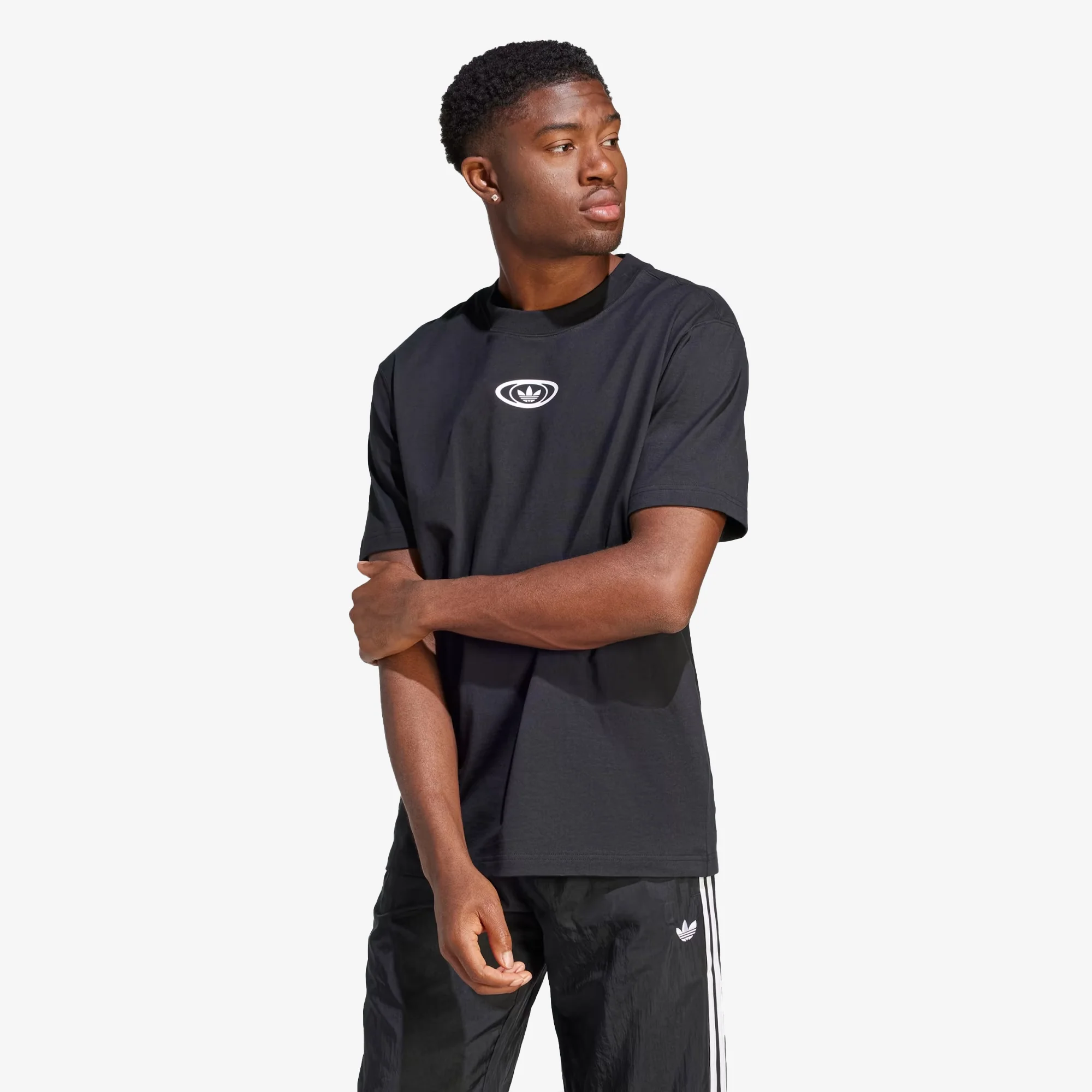 Adidas Originals | REKIVE GRAPHIC TEE { BLACK