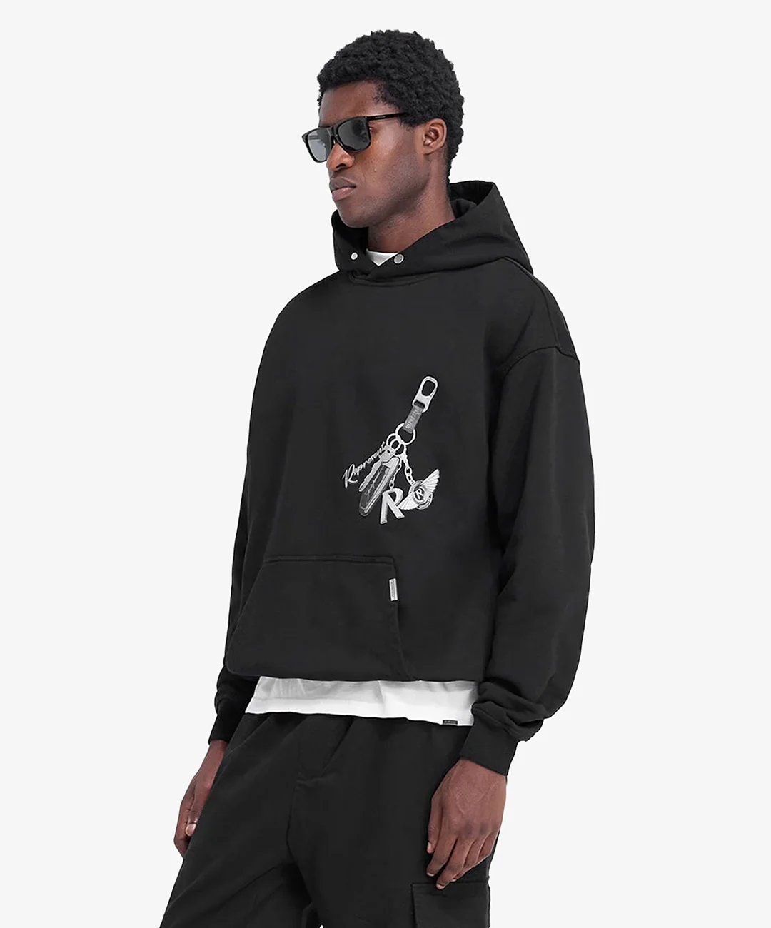 Represent | KEYS TO THE CLUB HOODIE { JET BLACK - Image 2