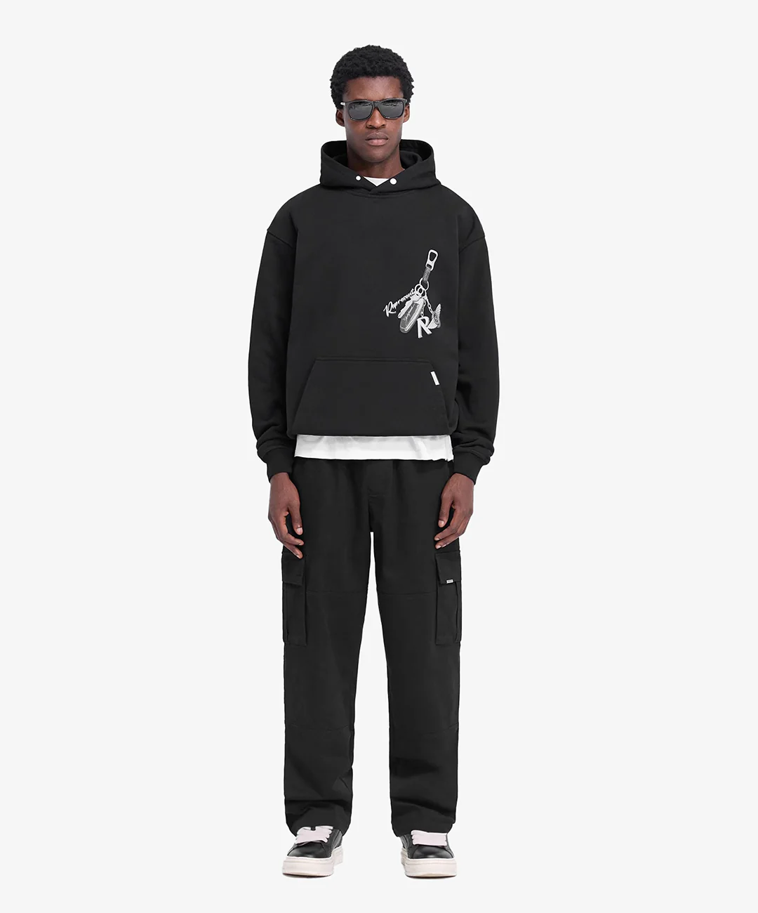 Represent | KEYS TO THE CLUB HOODIE { JET BLACK - Image 6