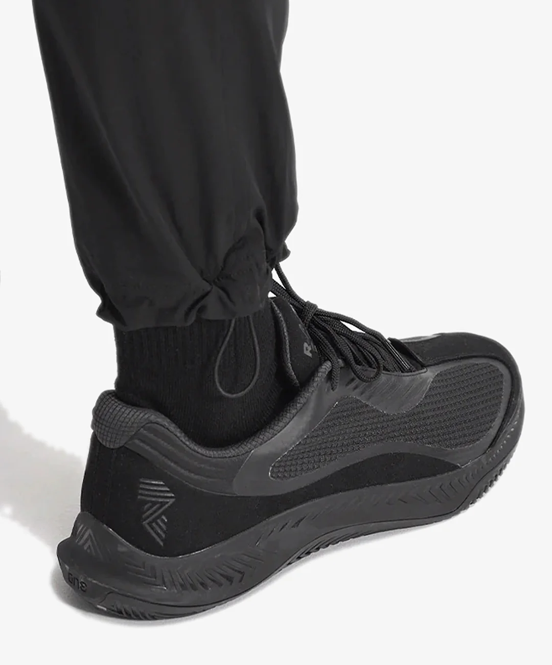 REPRESENT | STEPPED HEM SWEATPANTS { 247 PANT { BLACK - Image 5