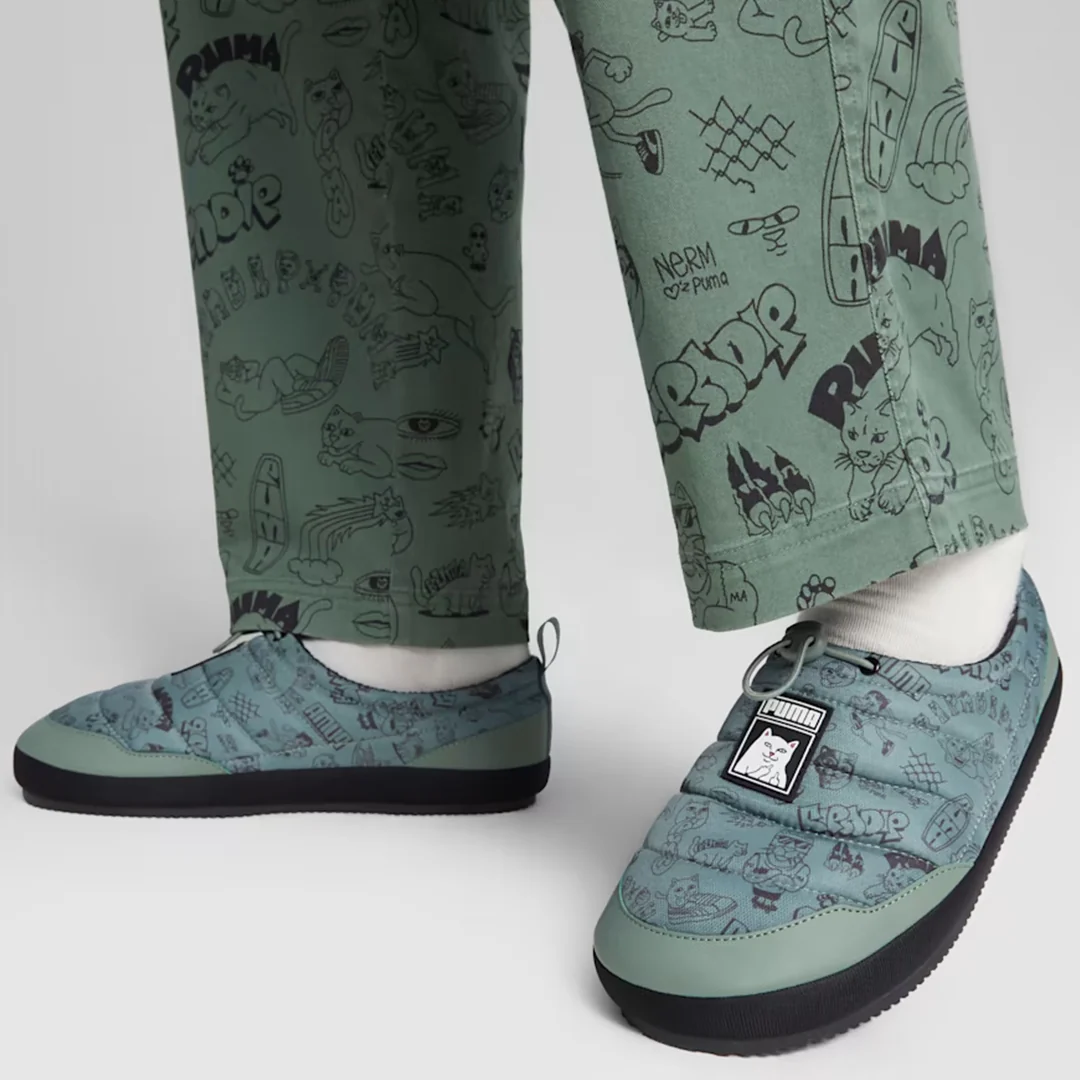 Puma | RIPNDIP TURF PLUS SLIPPERS { BLACK/GREY - Image 4