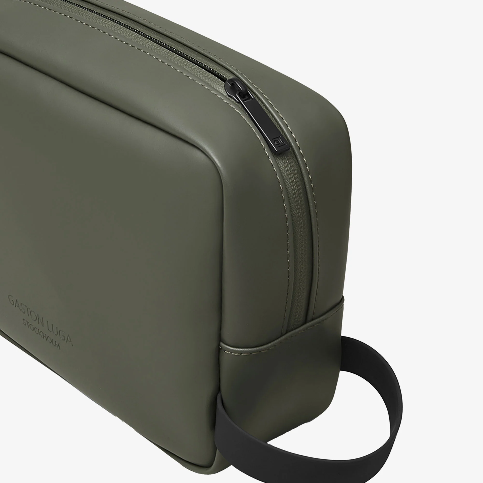 Gaston Luga | SPLASH TOILETRY BAG { OLIVE - Image 3