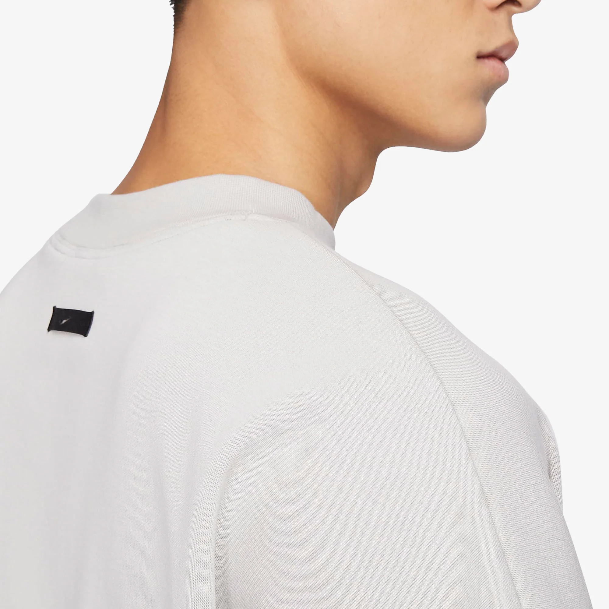 Nike | SPORTSWEAR TECH FLEECE REIMAGINED { LT IRON ORE - Image 4