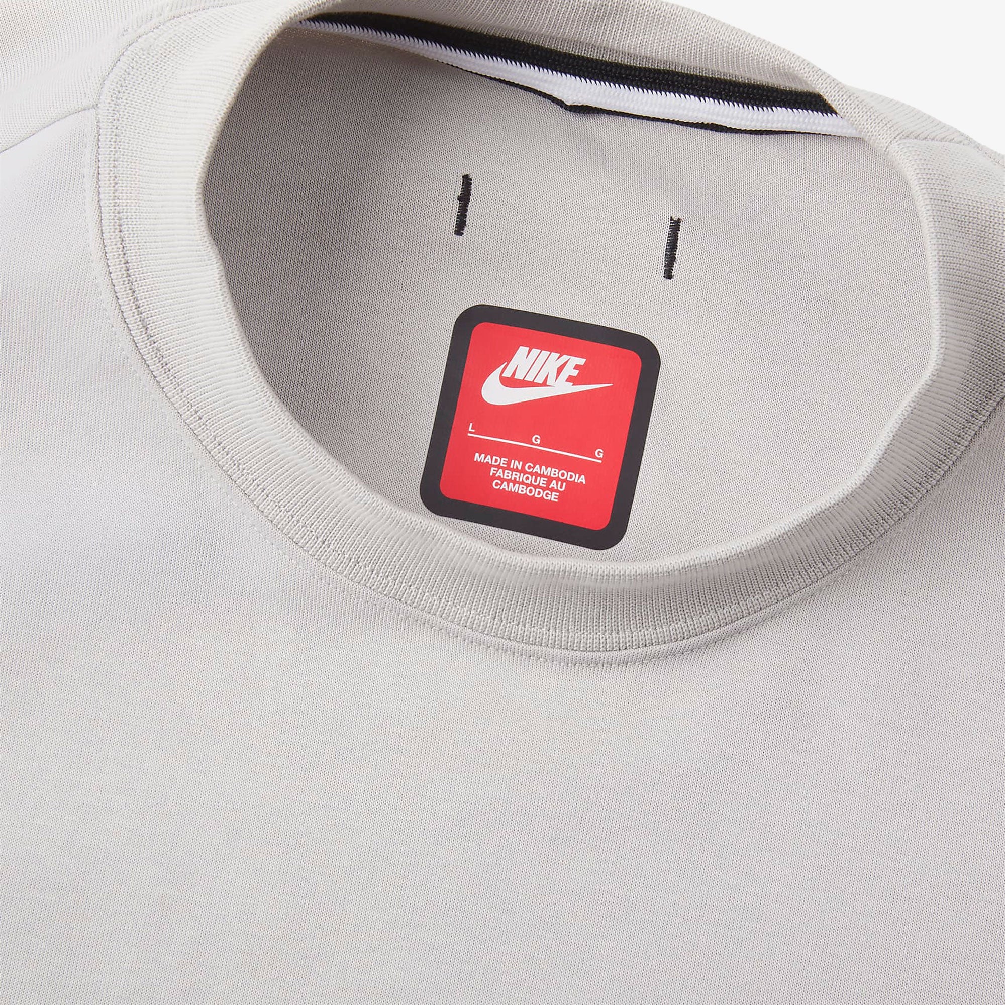 Nike | SPORTSWEAR TECH FLEECE REIMAGINED { LT IRON ORE - Image 5