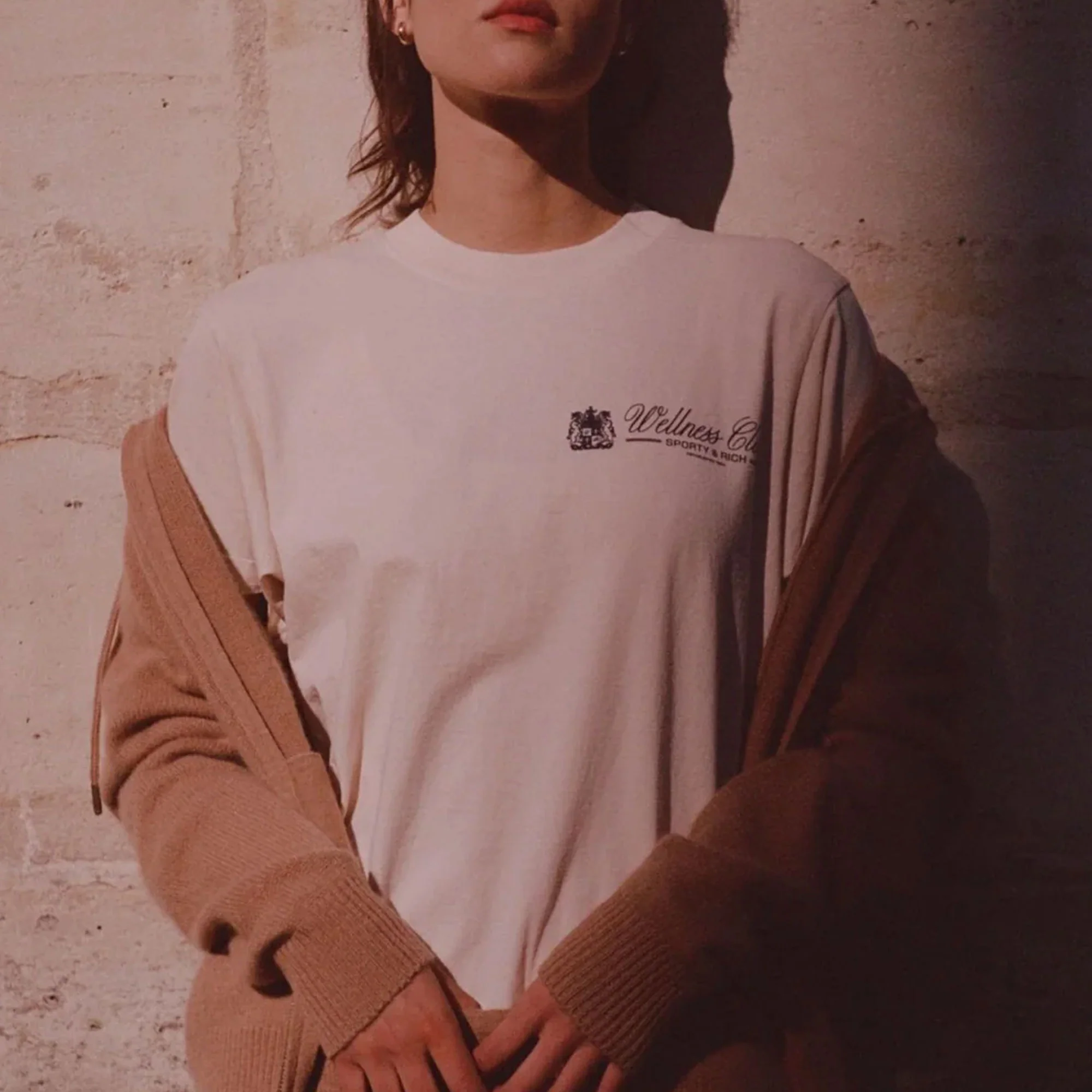SPORTY & RICH | UNICORN CREST T-SHIRT { CREAM - Image 5