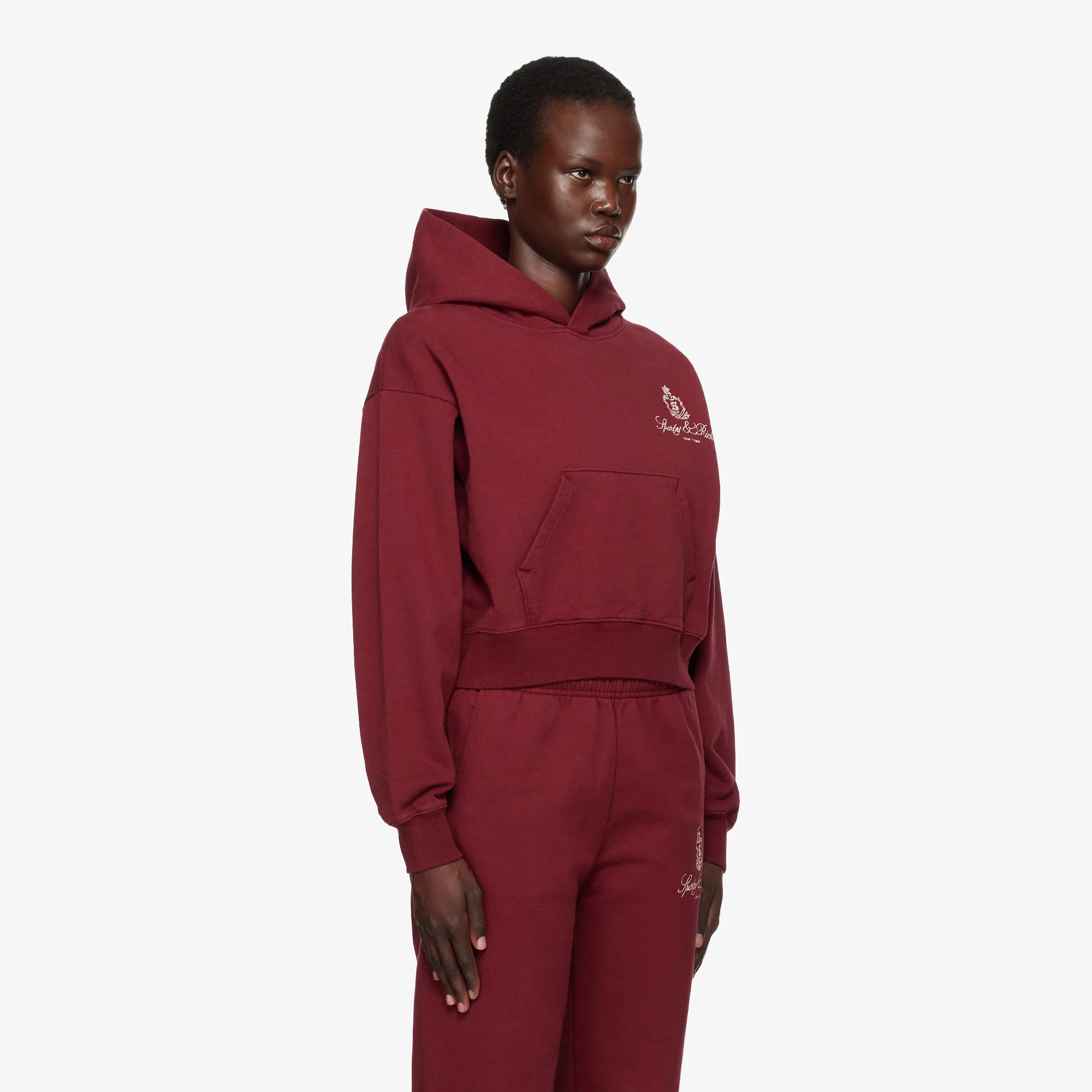 SPORTY & RICH | VENDOME EMBROIDERED CROPPED HOODIE { RED - Image 2