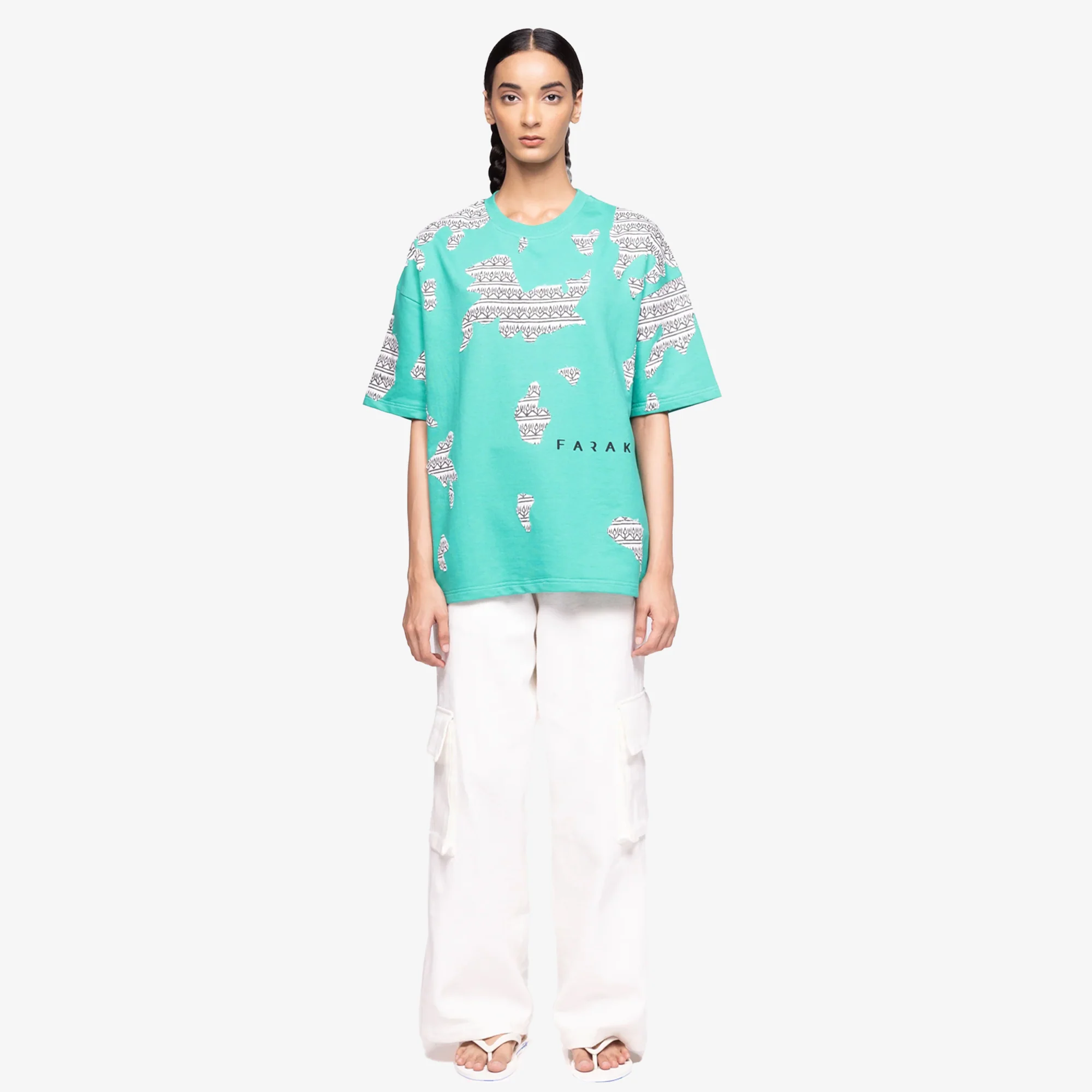 F A R A K | SUBTEXT BLOCK PRINTED T-SHIRT { GREEN/GREEN - Image 7