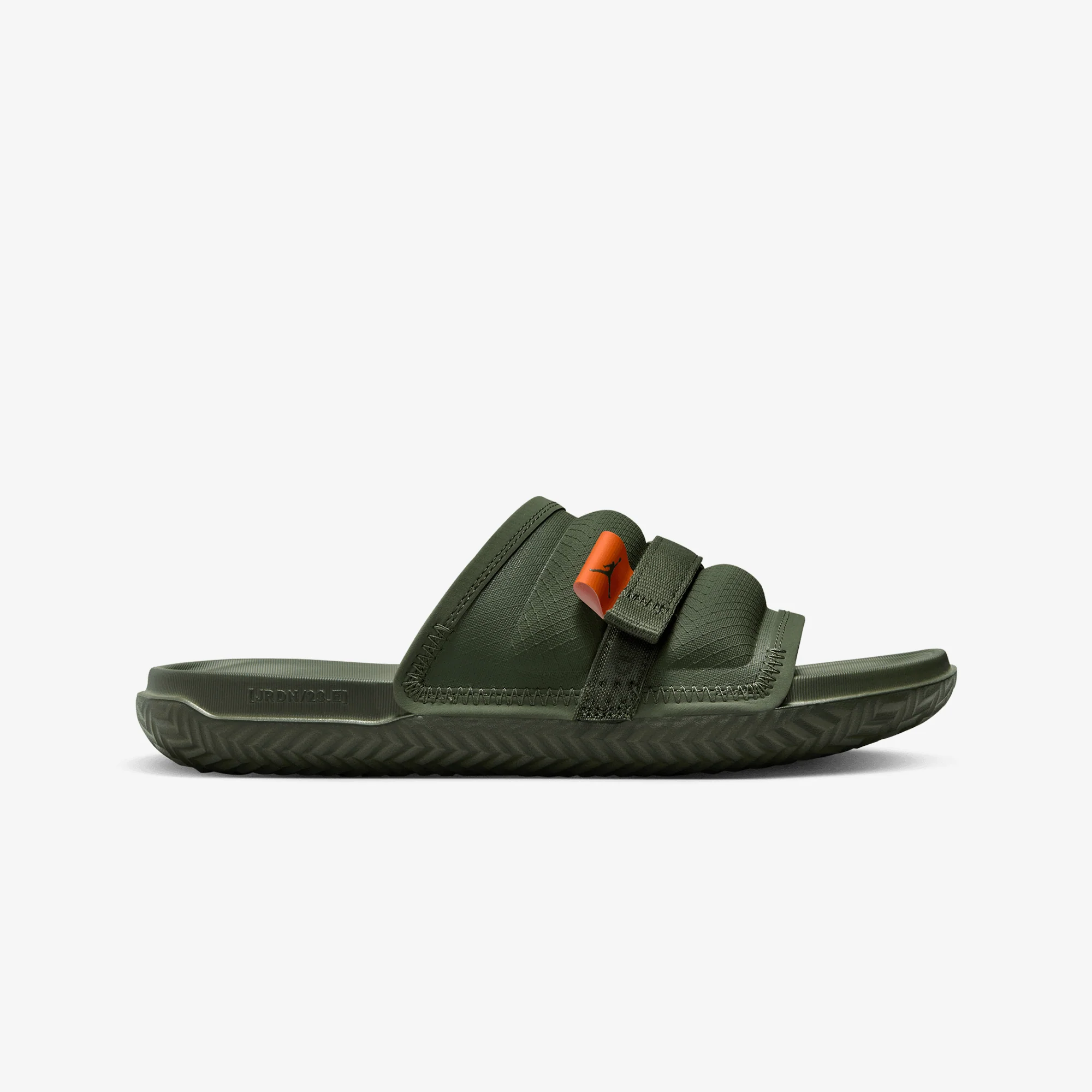Jordan | SUPER PLAY { DEEP GREEN/SAFETY ORANGE