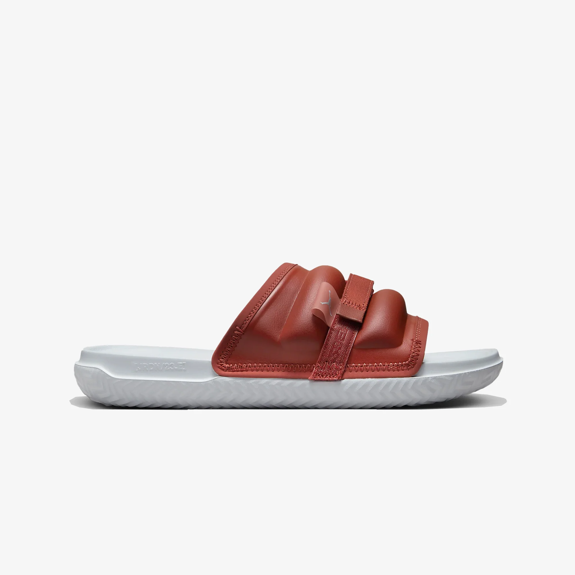 Jordan | SUPER PLAY { DUNE RED/PURE PLATINUM-LOBSTER