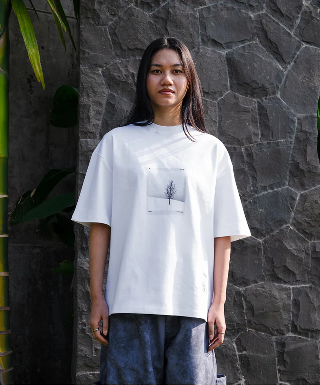 SUPERKICKS | POLAROID T-SHIRT { WHITE - Image 3
