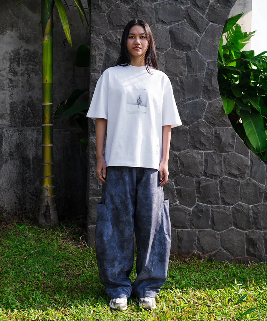 SUPERKICKS | POLAROID T-SHIRT { WHITE - Image 6