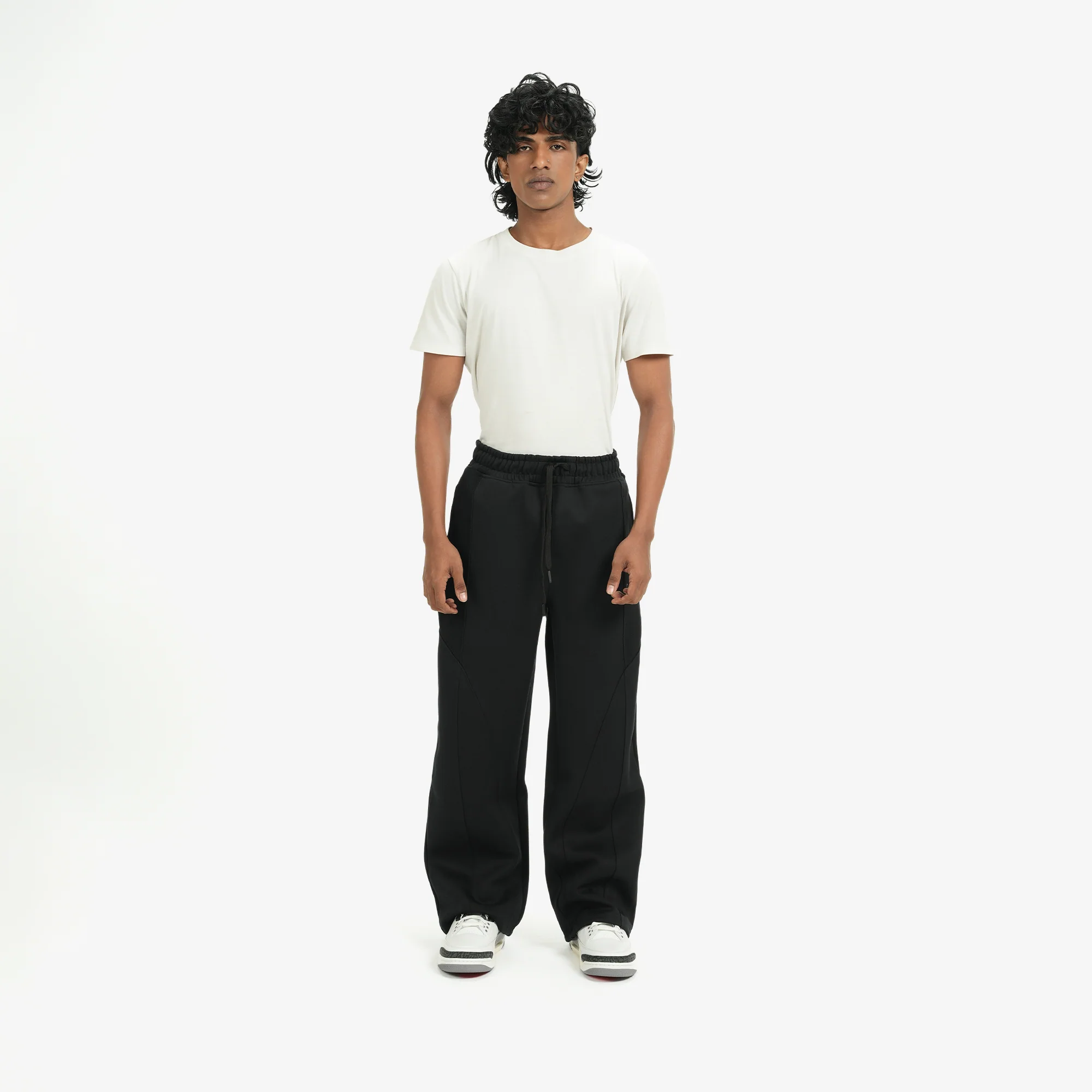 Superkicks | SIGNATURE SWEATPANT { MIDNIGHT BLACK - Image 2