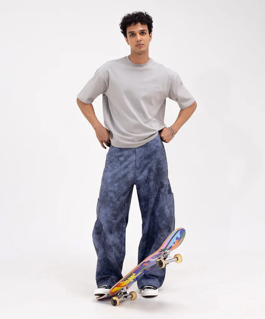 SUPERKICKS | CORE OVERSIZED T-SHIRT { GREY - Image 4