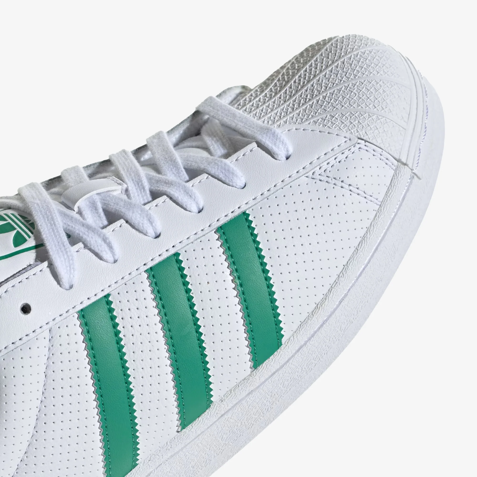 Adidas Originals | SUPERSTAR { CLOUD WHITE / SEMI COURT GREEN / OFF WHITE - Image 4