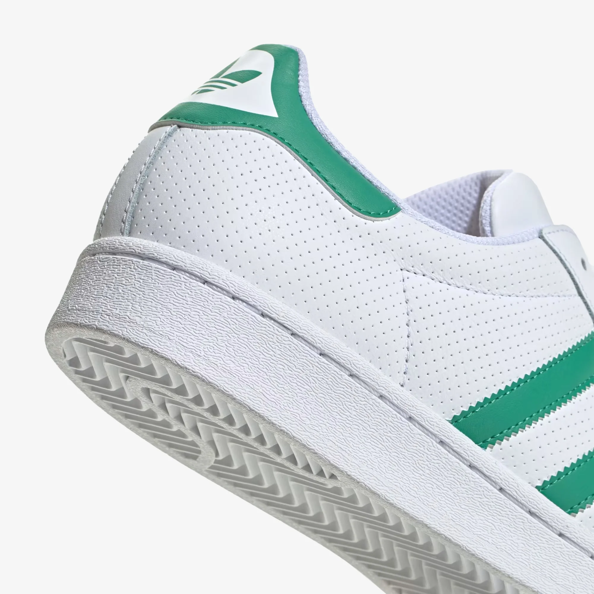 Adidas Originals | SUPERSTAR { CLOUD WHITE / SEMI COURT GREEN / OFF WHITE - Image 5