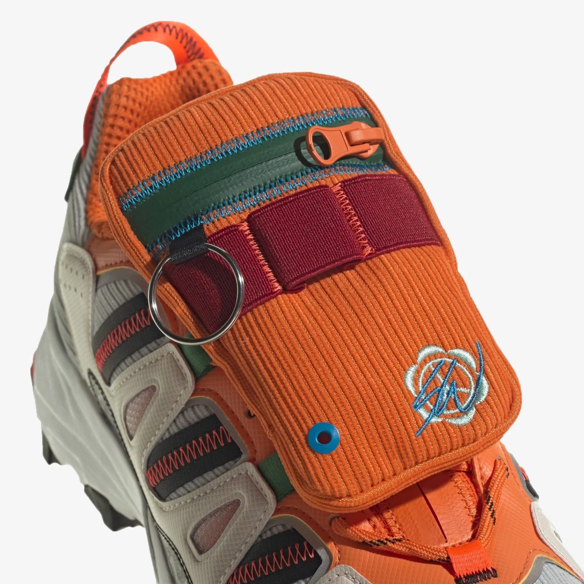 Adidas Originals | SUPERTURF ADVENTURE SEAN WOTHERSPOON { STONE / POWER RED - Image 3