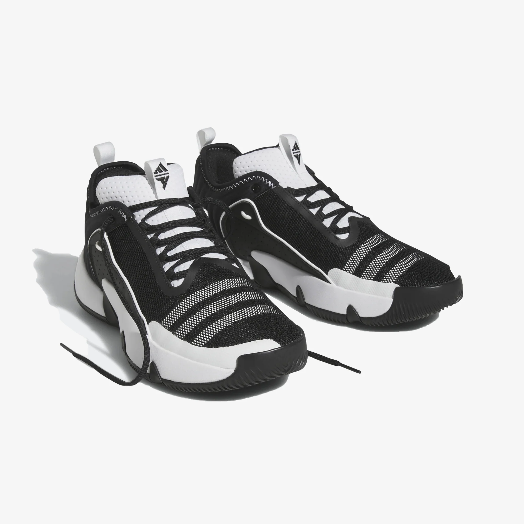 Adidas | TRAE UNLIMITED { CORE BLACK/CLOUD WHITE - Image 2