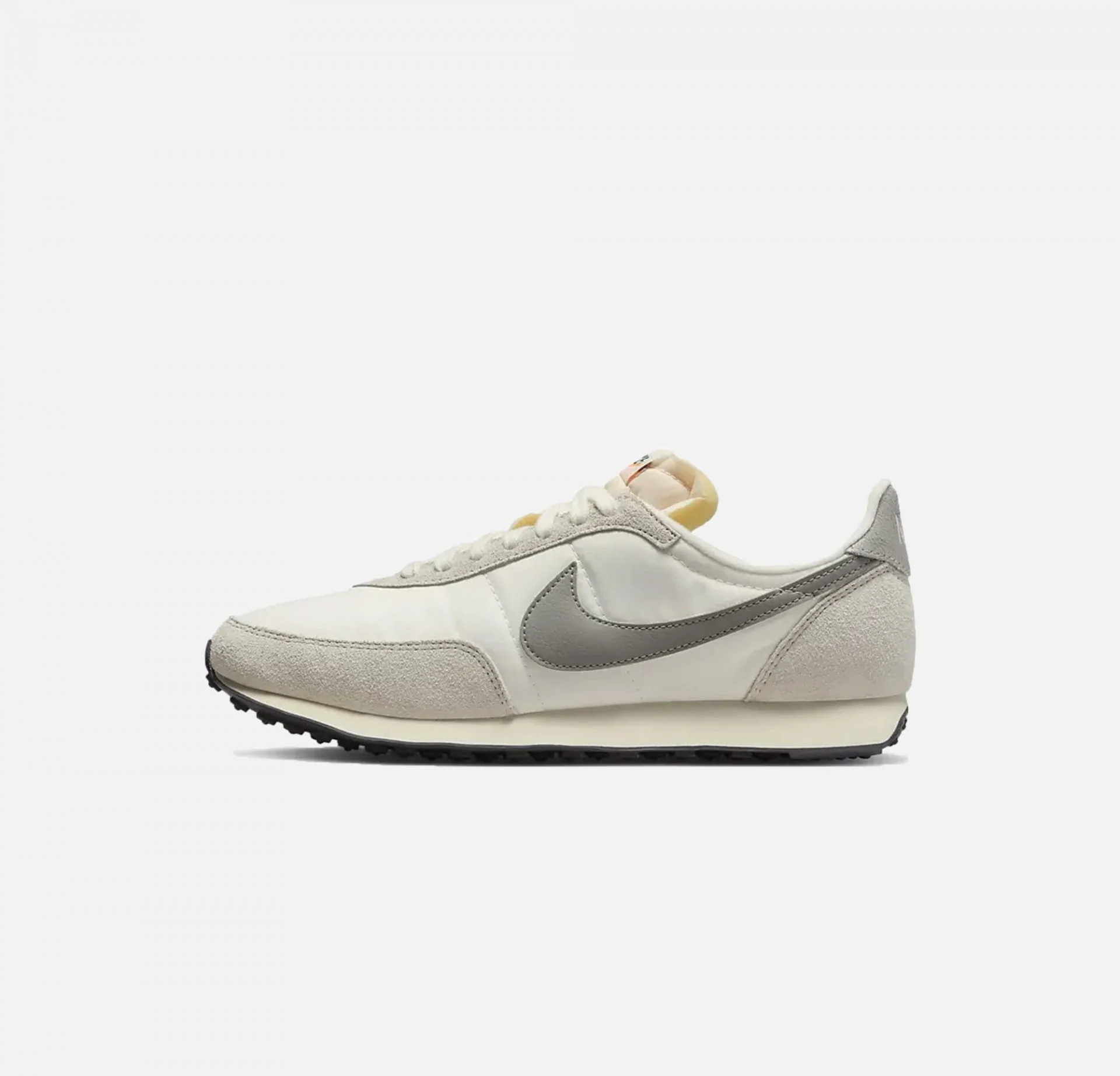 Nike | WAFFLE TRAINER 2 SE { SAIL/MEDIUM GREY