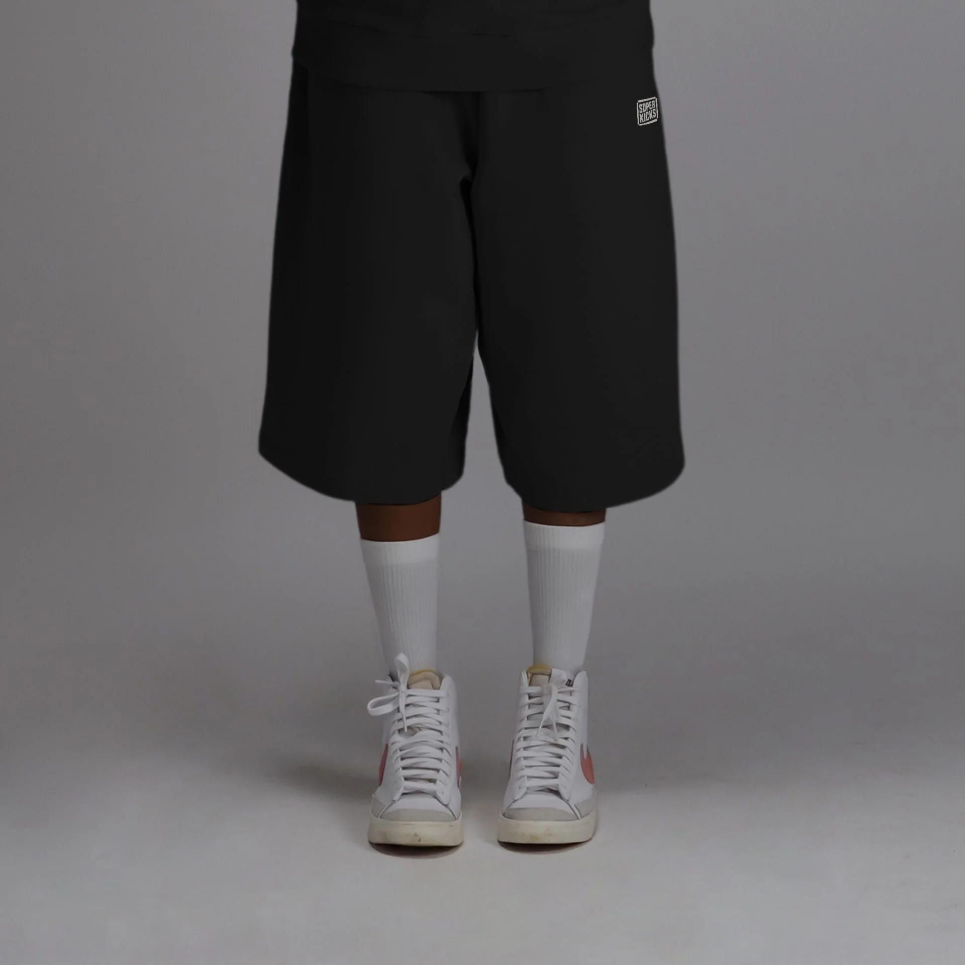 Superkicks | WIDE LEG CROPPED PANTS { CARBON BLACK